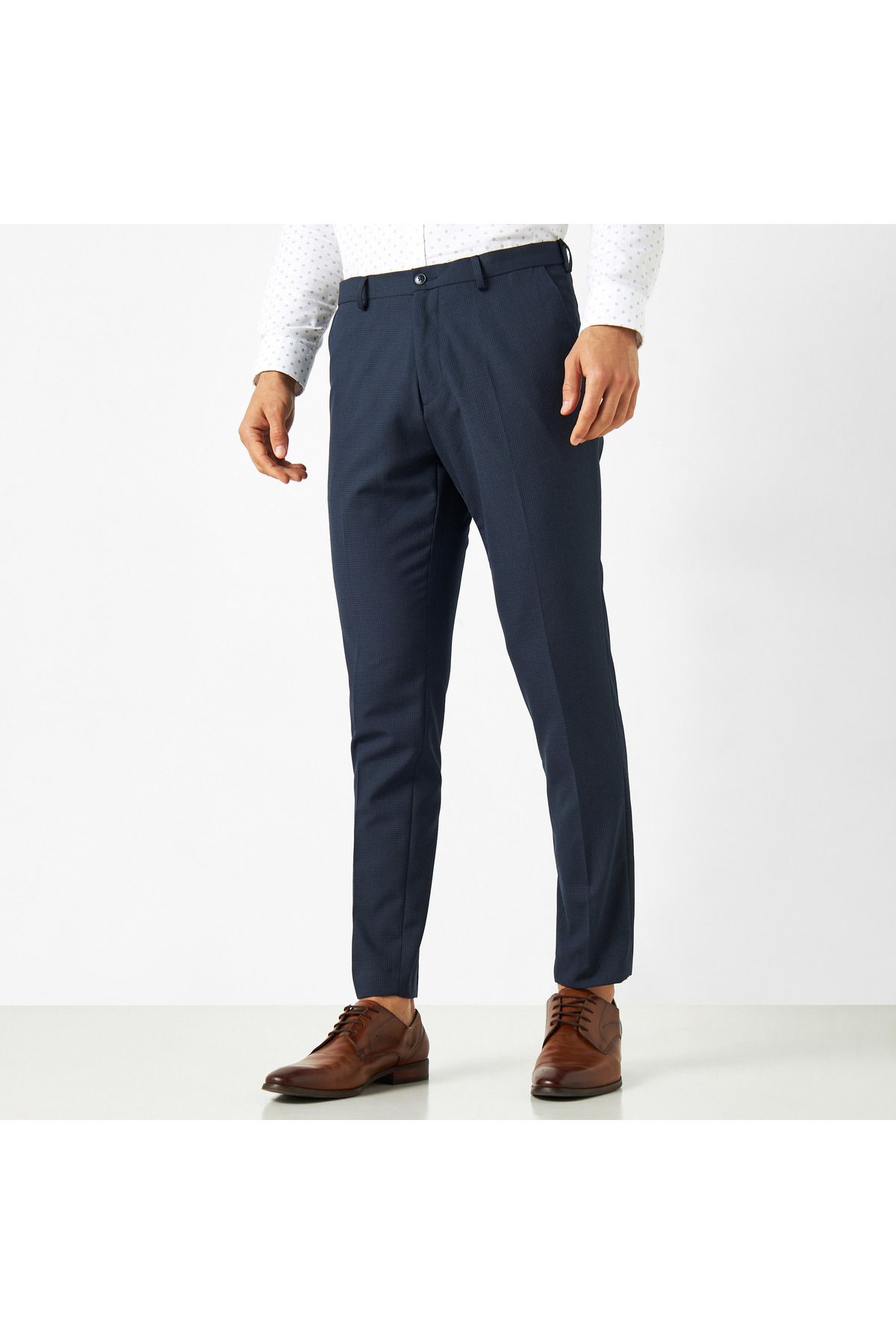 FAV-Textured Formal Trousers with Pockets 1