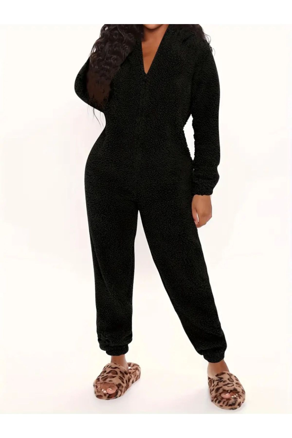 velmorafashion Kadın Uzun Kollu Kapüşonlu Tavşan Kulak Detaylı Peluş Tulum