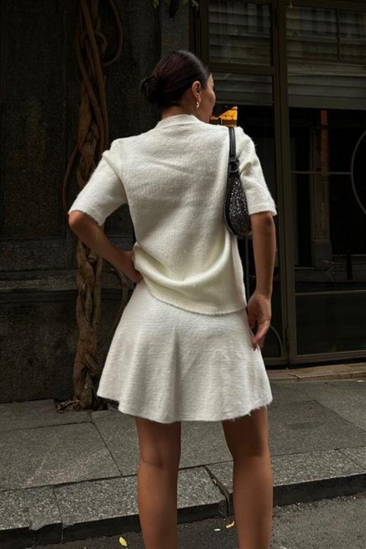 velmorafashion Yakası Taşlı Şardonlu Mini Etekli Takım 10002