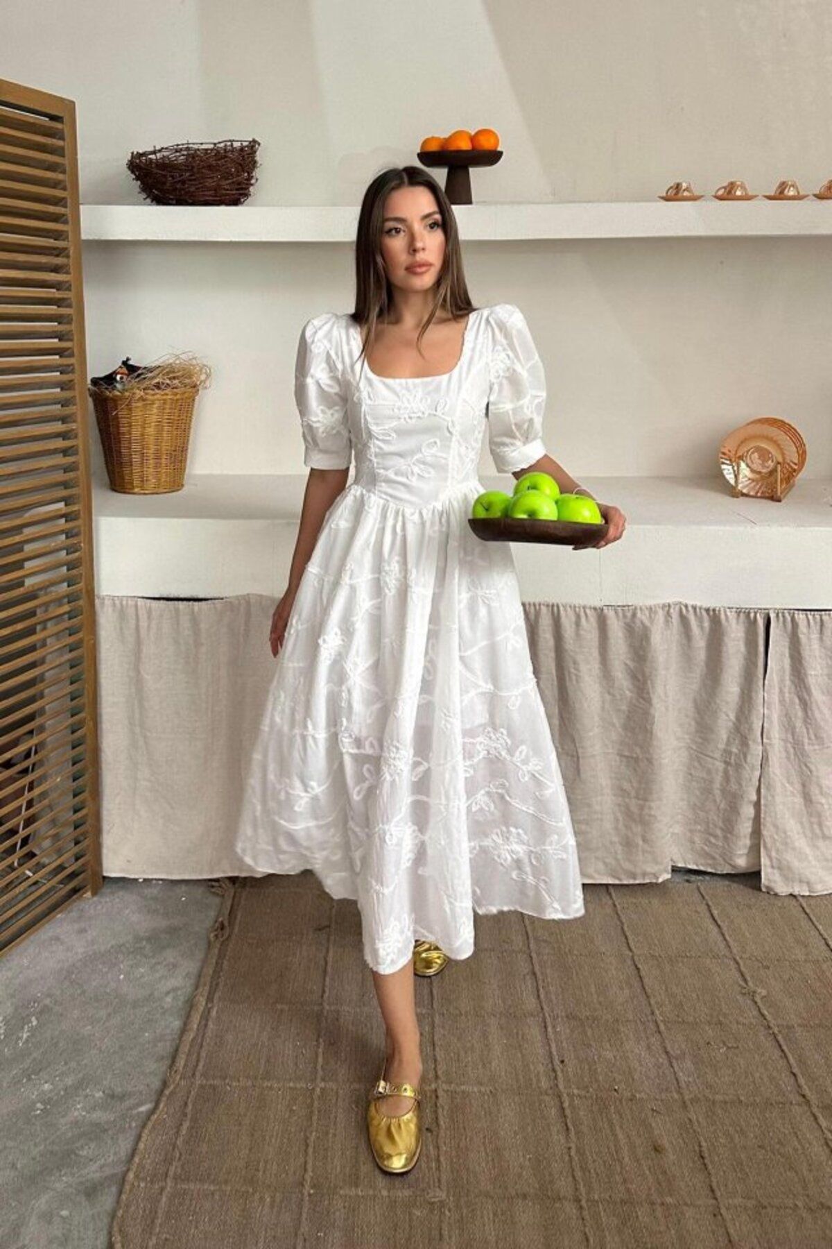 velmorafashion Beyaz Balon Kollu Brode Elbise