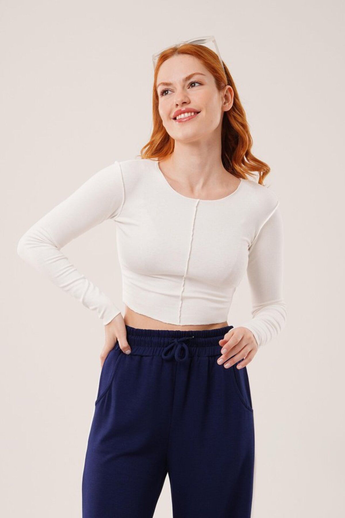 Asap Ters Dikişli Basic Beyaz Body Bluz