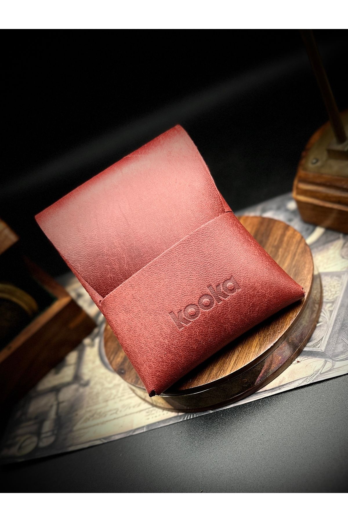 Leather DERİ KARTLIK - KOOKA EL YAPIMI - DİKEY MODERN KARTLIK