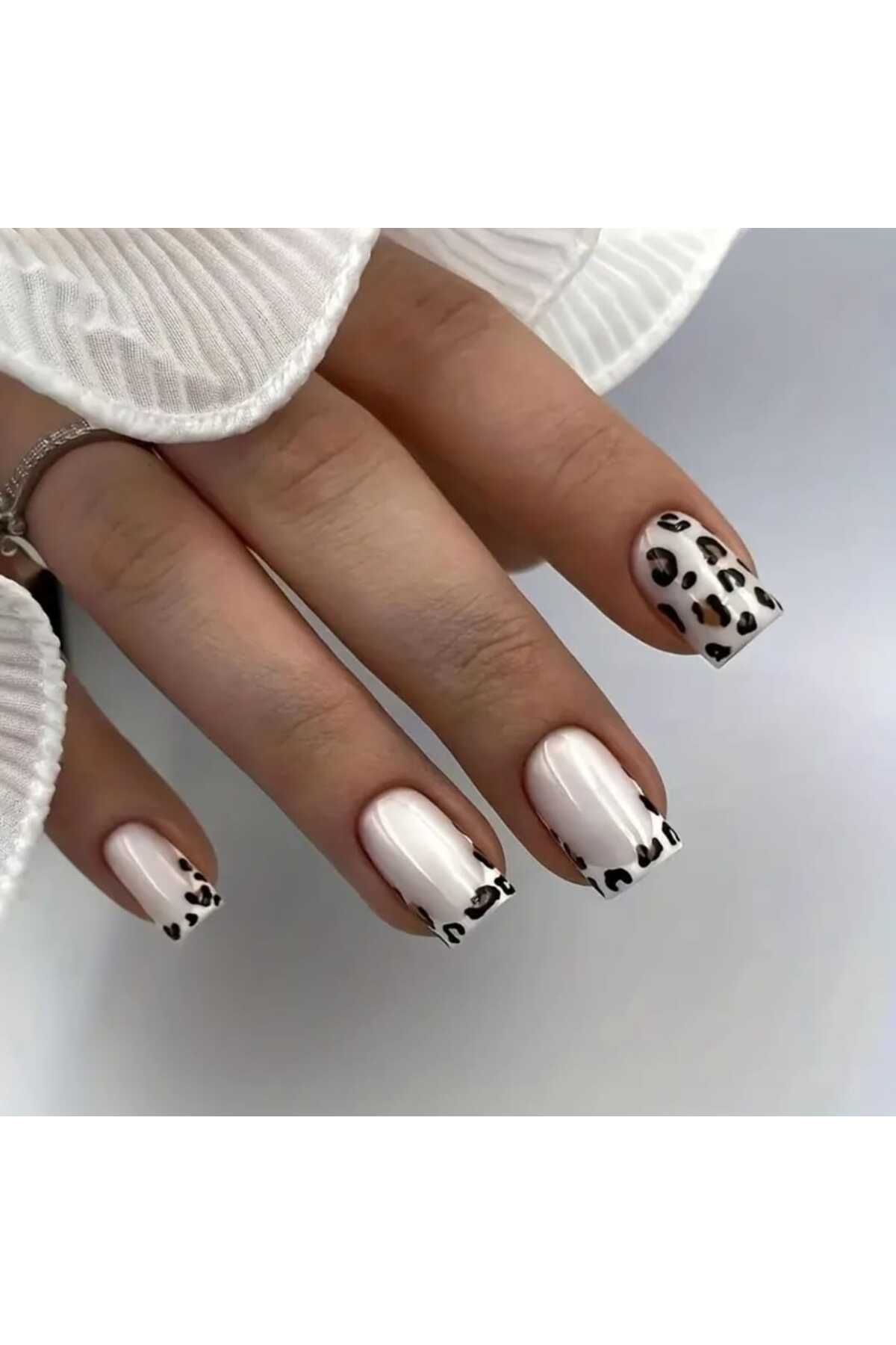 Manicure 24'lü Leopar Desen Takma Tırnak Seti