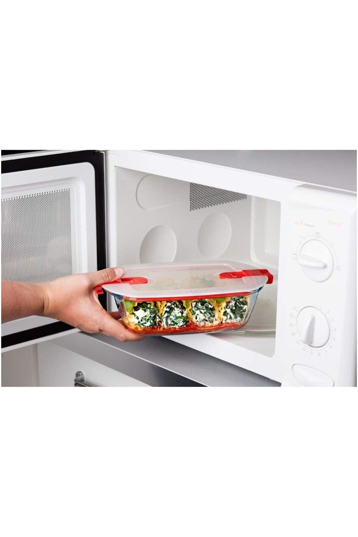 Pyrex-Rectangular casserole with lid 5