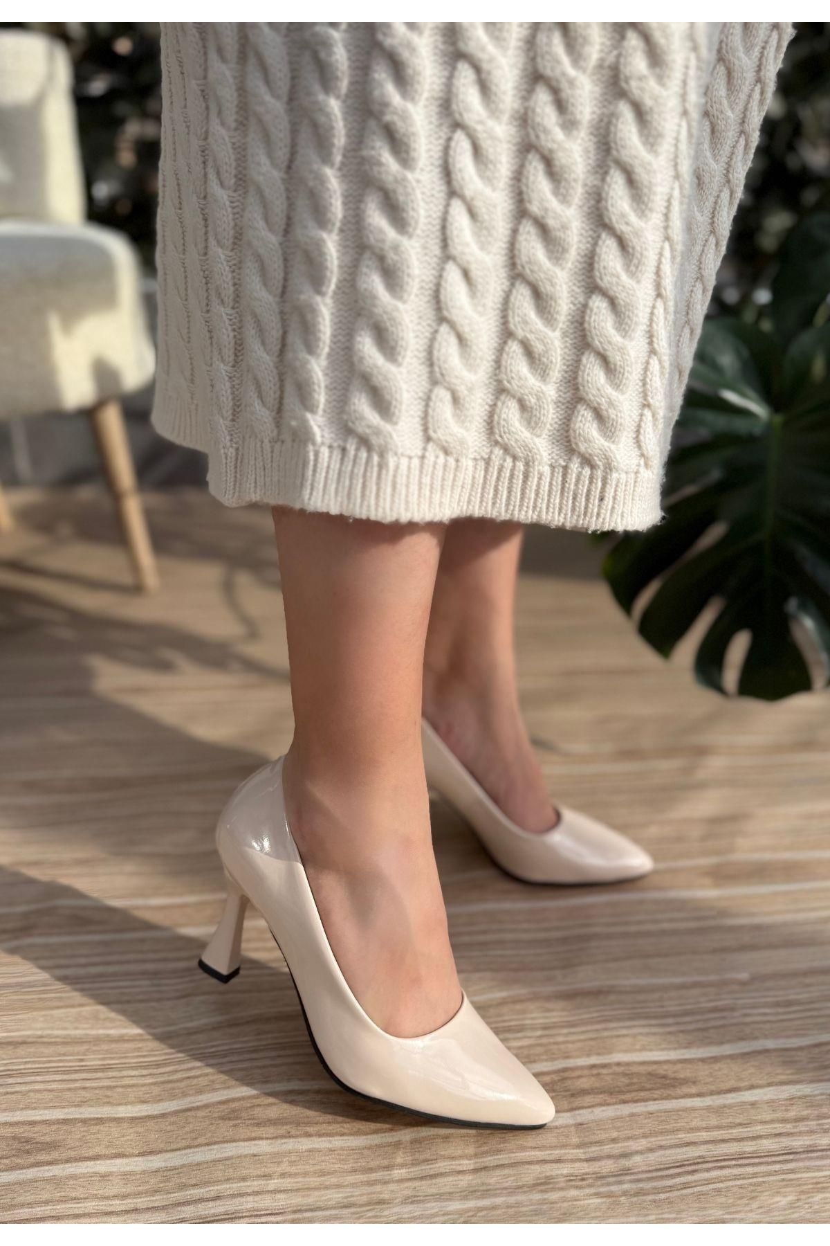 Nil Shoes Ulba Bej Rugan Stiletto Ayakkabı