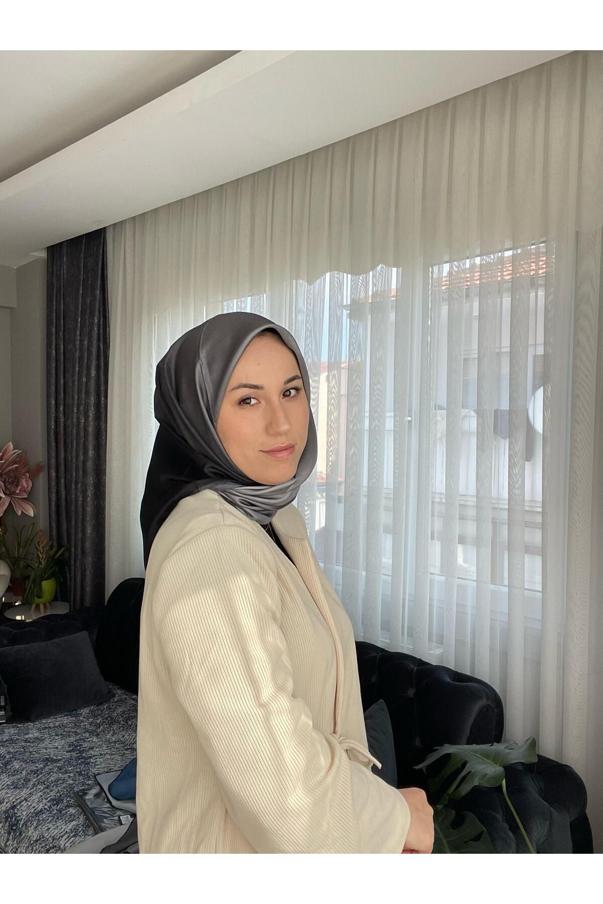 Levidor Geçişli Twill İpek Eşarp