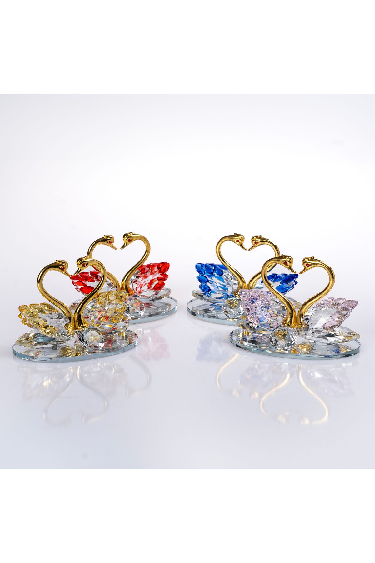 Hinora Ayna Taban Kristal Kuğu Model Renkli Süs 10x8x7cm TEKLİ SATILIR