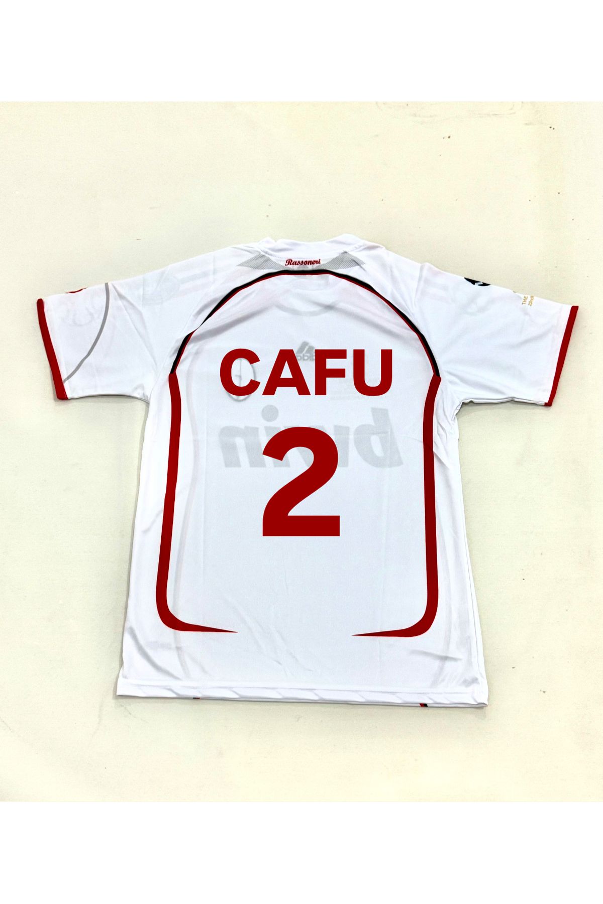 Mzone EFSANE MİLAN NOSTALJI CAFU YETİŞKİN FORMASI BEYAZ YETİŞKİN FORMASI