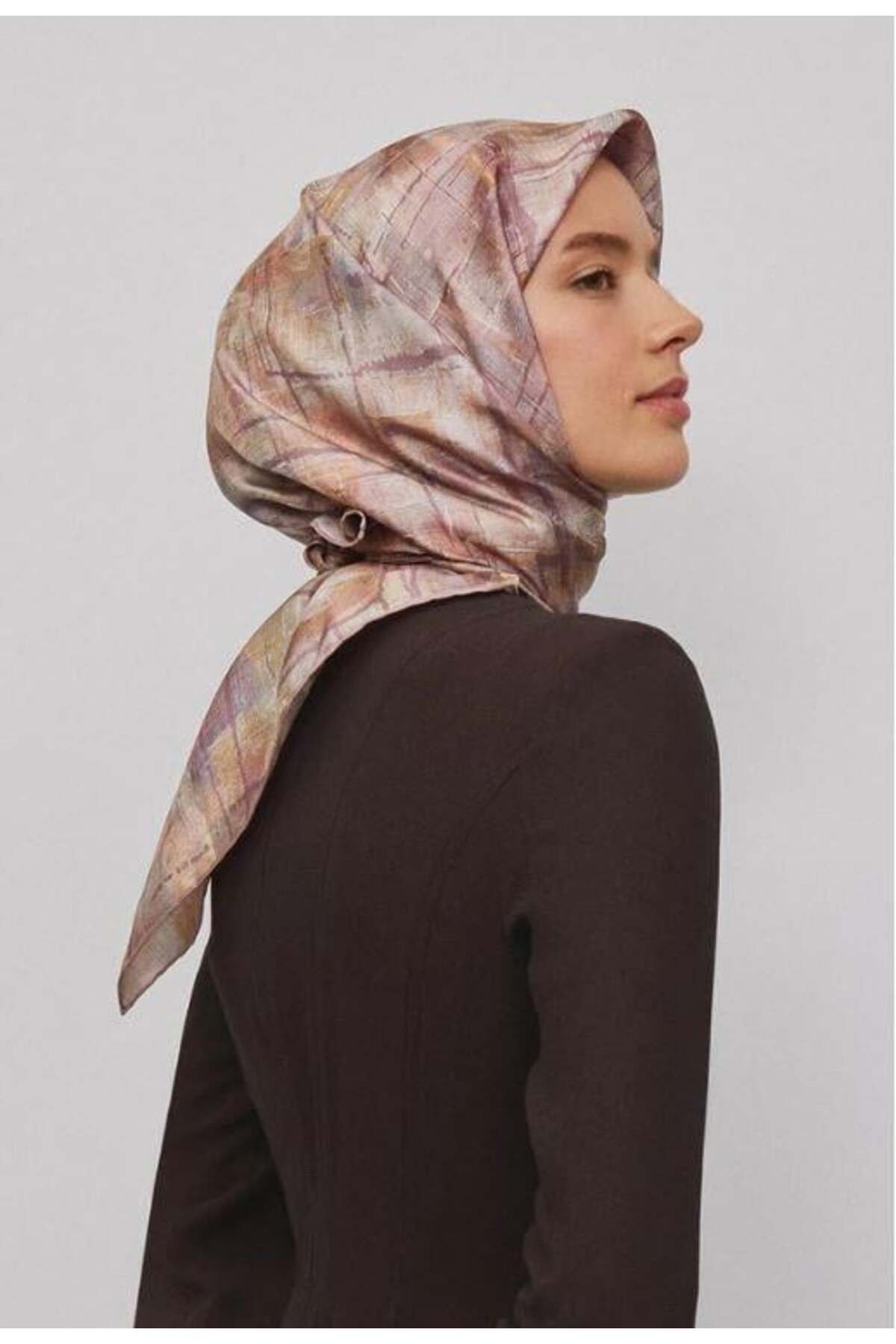 Armine 2025 Desenli Saf İpek Twill Eşarp 9339-58