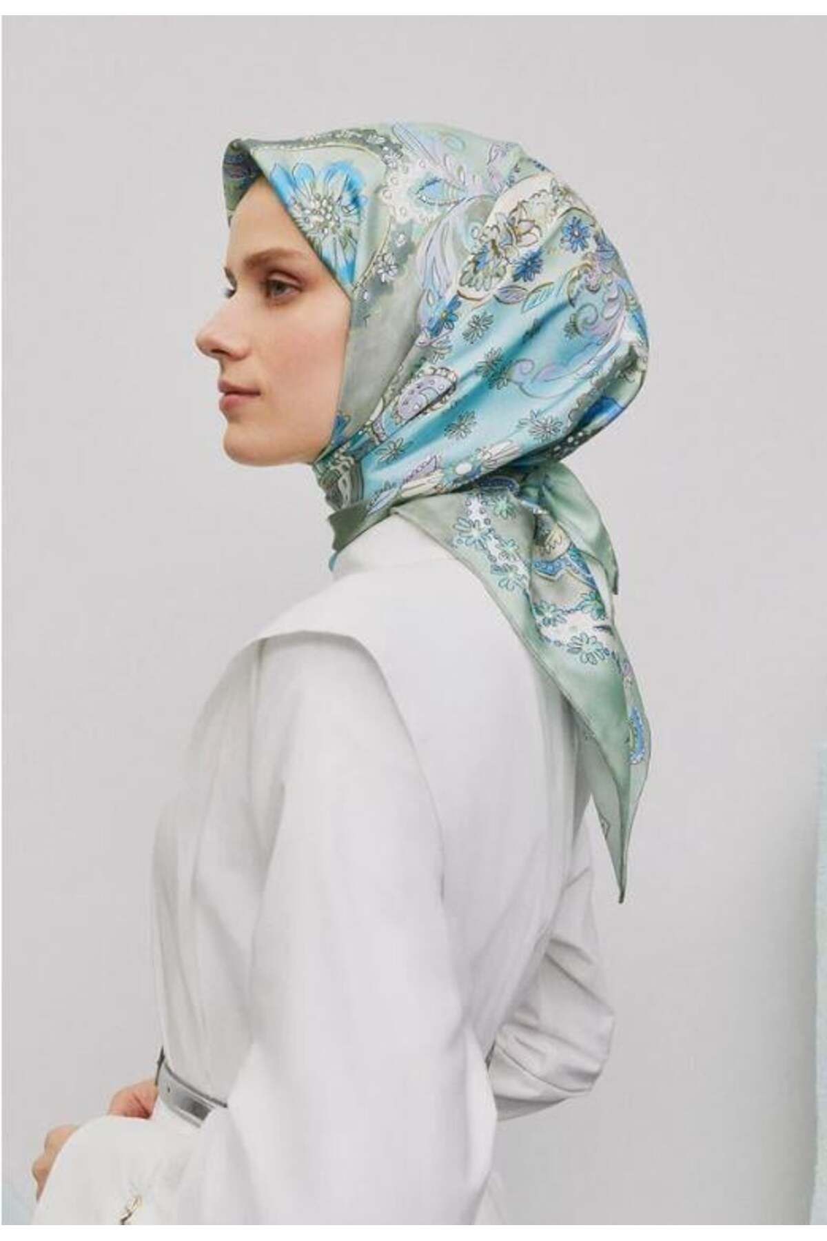 Armine 2025 Desenli Saf İpek Twill Eşarp 9338-56