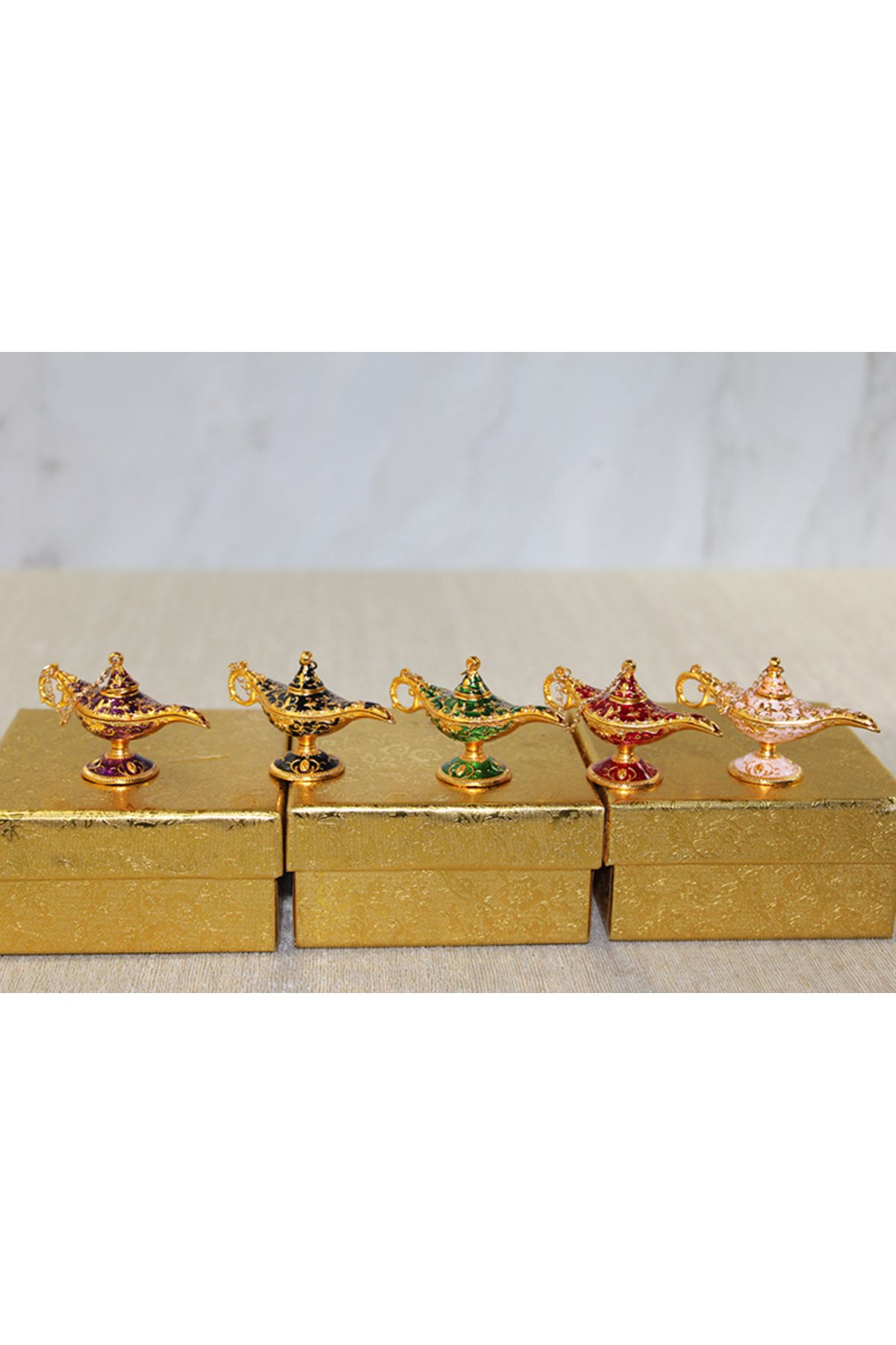 Tunastore Mineli Metal Alaaddin Lambası Model 8