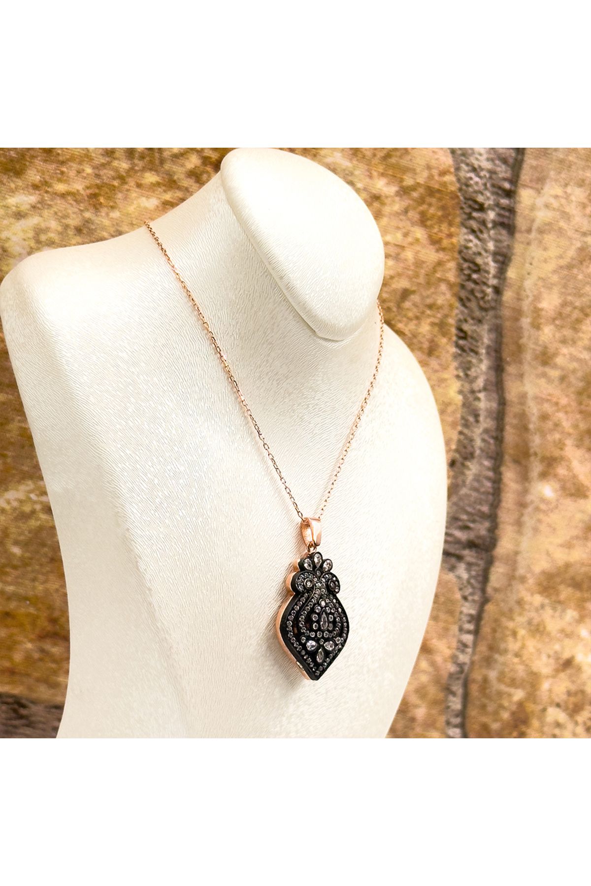 Livora Jewelry Rose Renk Elmas Montür Özel Tasarım Gümüş Kolye