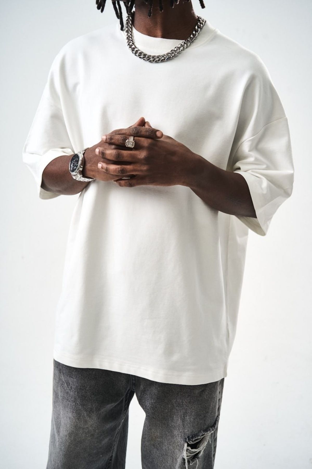 Escobar Beyaz Oversize Bisiklet Yaka Unısex Tshirt