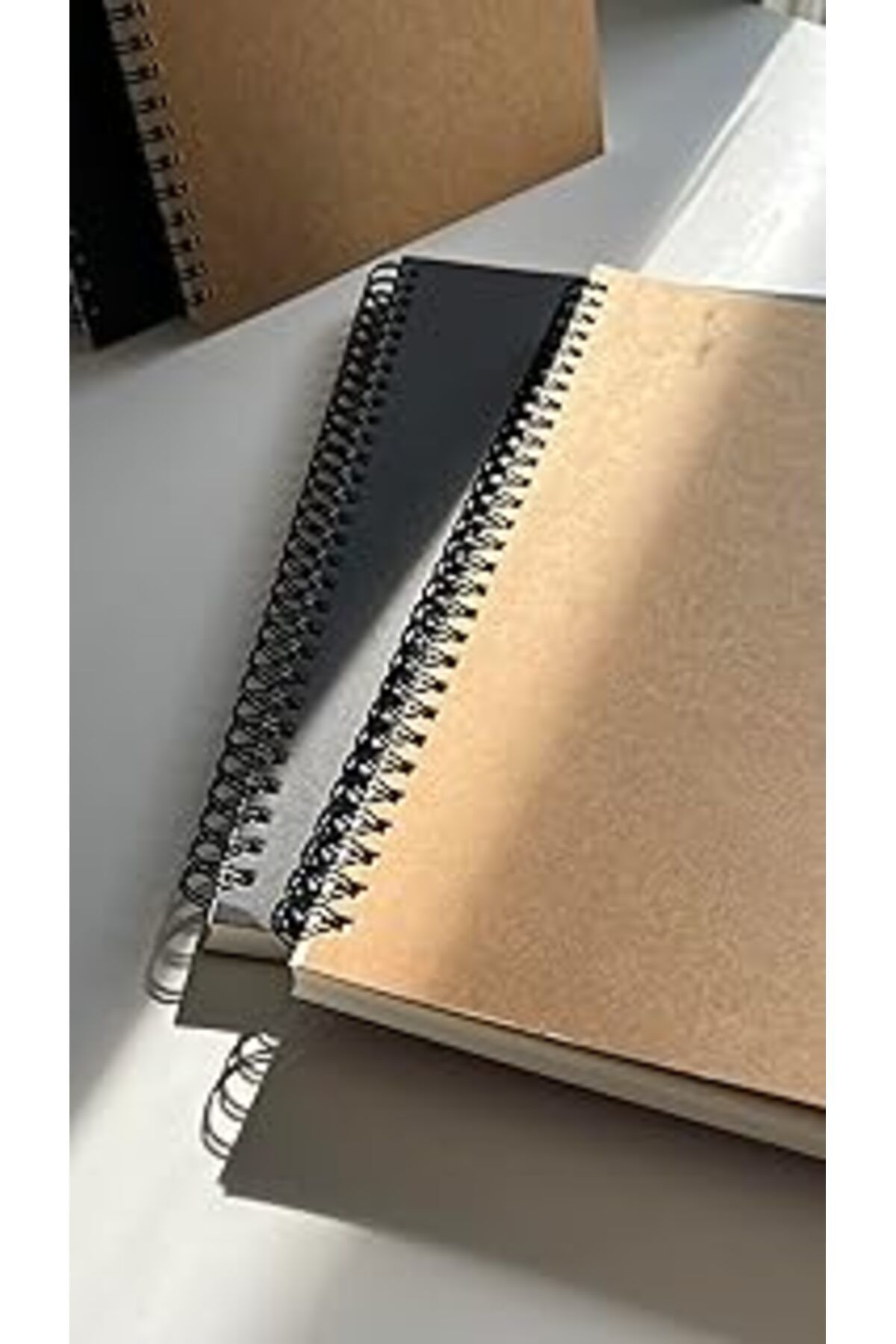 Mu Art Fark Tanıtım Spiralli Defter, Kraft Kapaklı, B5 Boyutunda (182X257 Mm), 100 Yaprak (Çizgisiz)