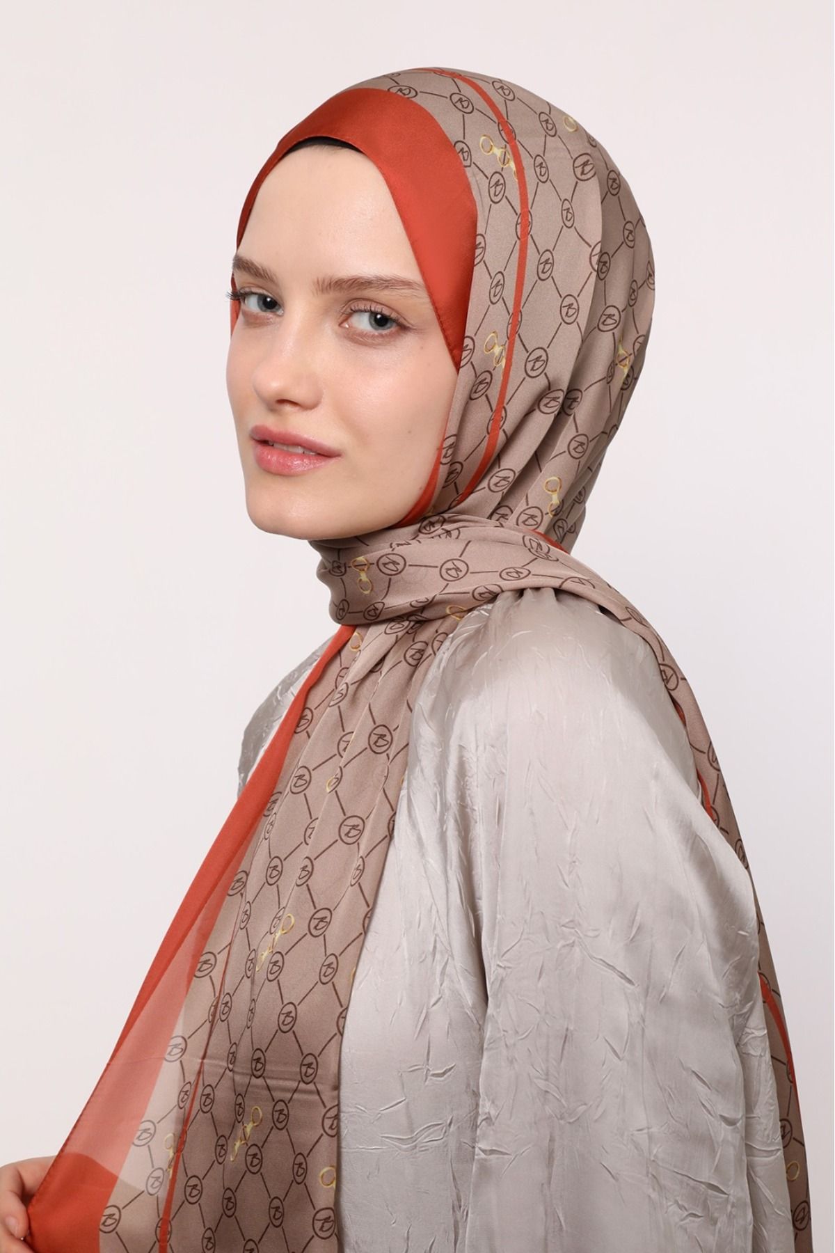 LuvenSara HİNT İPEGİ