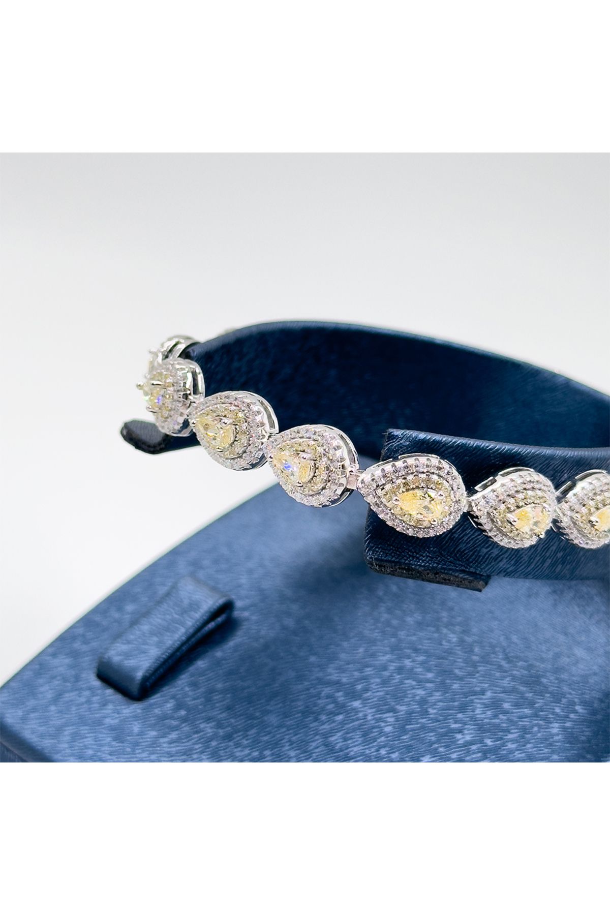 Livora Jewelry Sitrin Taşlı Damla Gümüş Bileklik