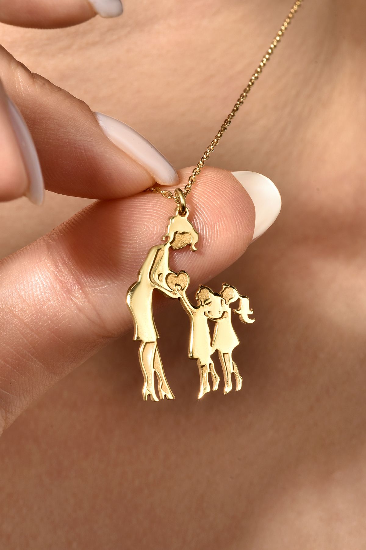 Nox Jewelry 14 Ayar Altın Kaplama Anne ve İki Kız Çocuk Aile Aşk Gümüş Kolye - CN00445