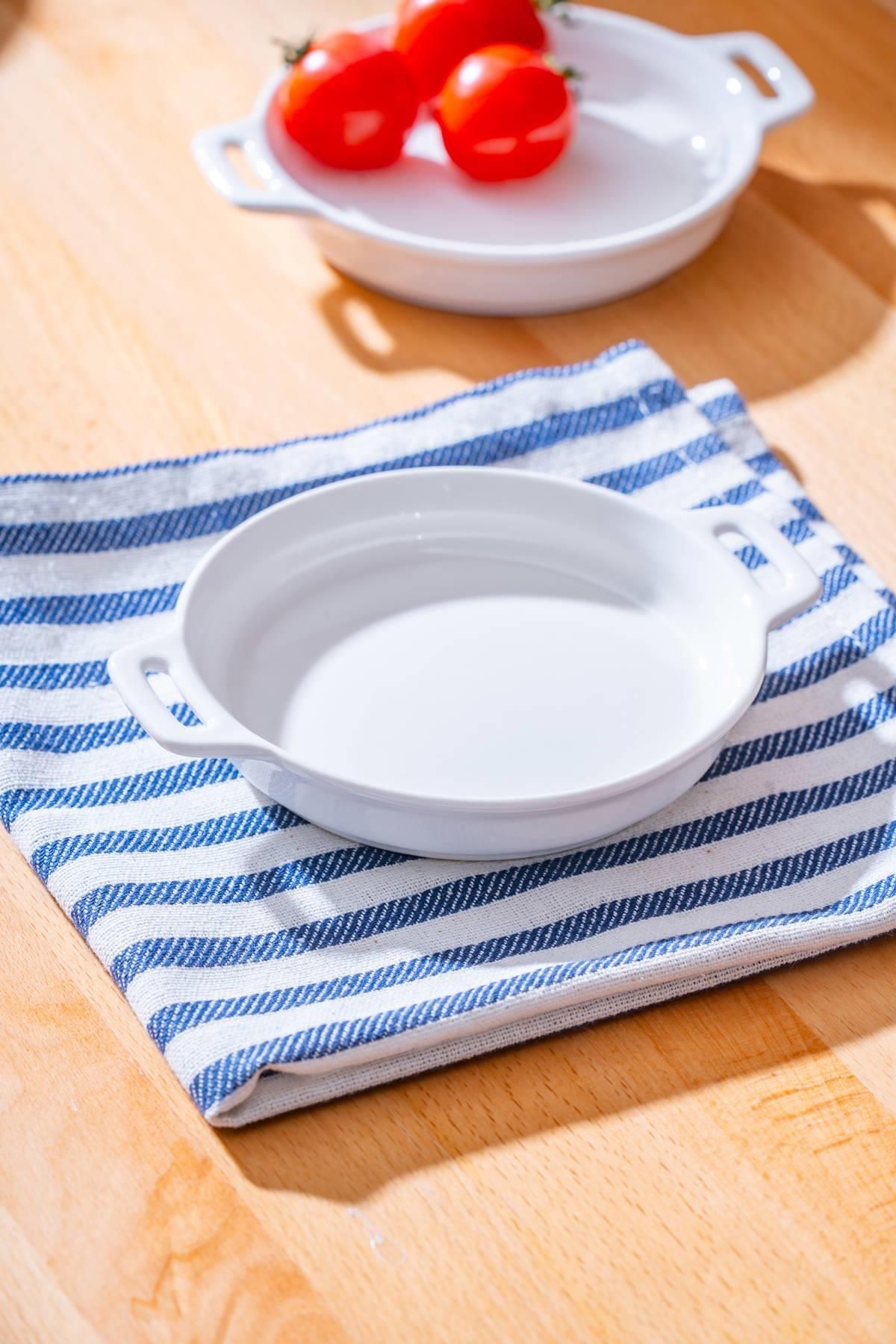 şirin eşyalarım Porselen Yuvarlak Kulplu Basık Orta Boy Meze Tabak 12 cm / 1 Adet