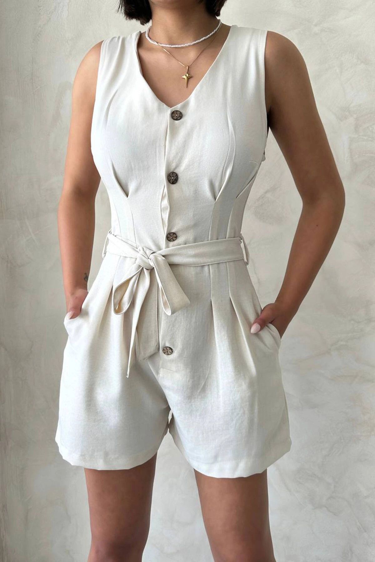 bacc-Women's White Belted Pleated Buttoned Shorts Jumpsuit Bchn- 25255055 3