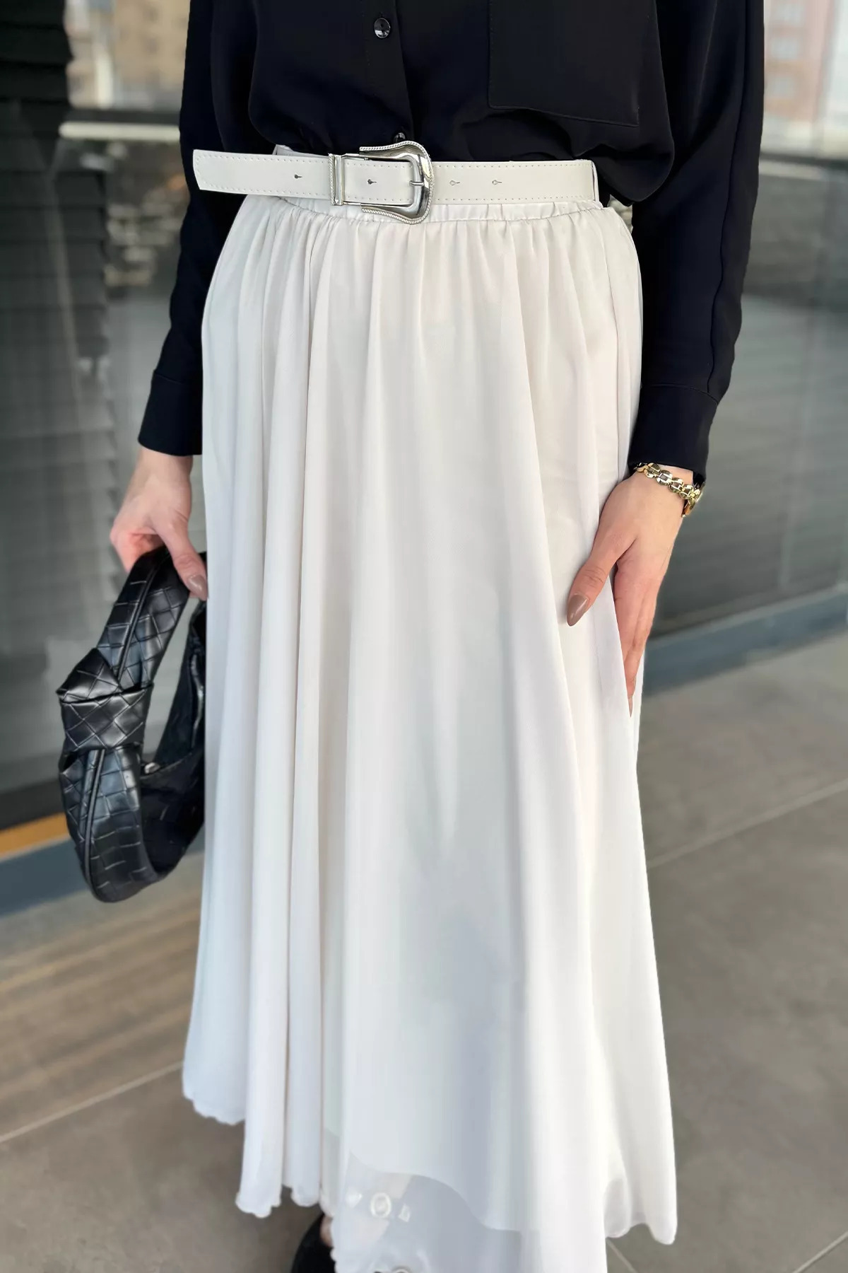 julude-Stone Belted Hijab Chiffon Skirt 3