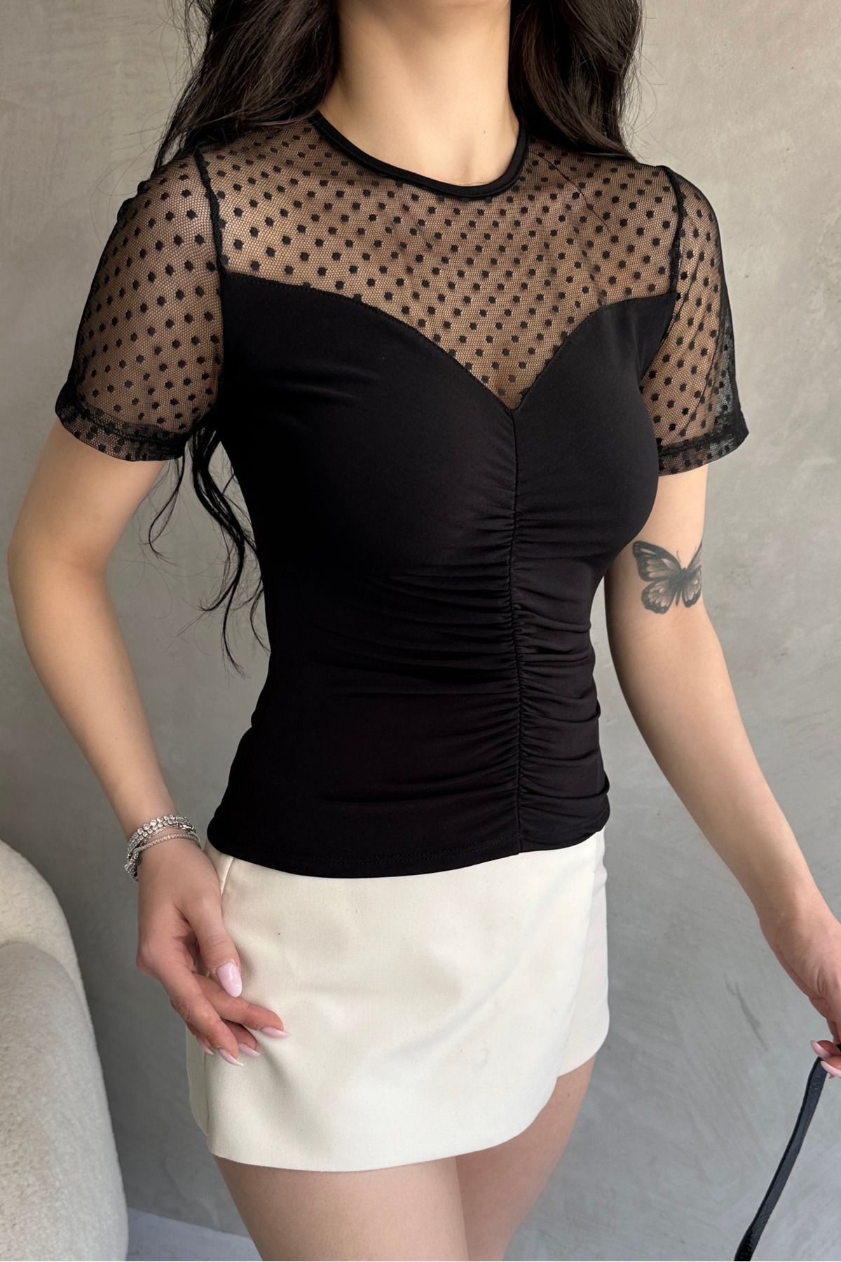 Caddebostan Moda Tül Detaylı Önü Büzgülü Crep Kadın Şık Bluz