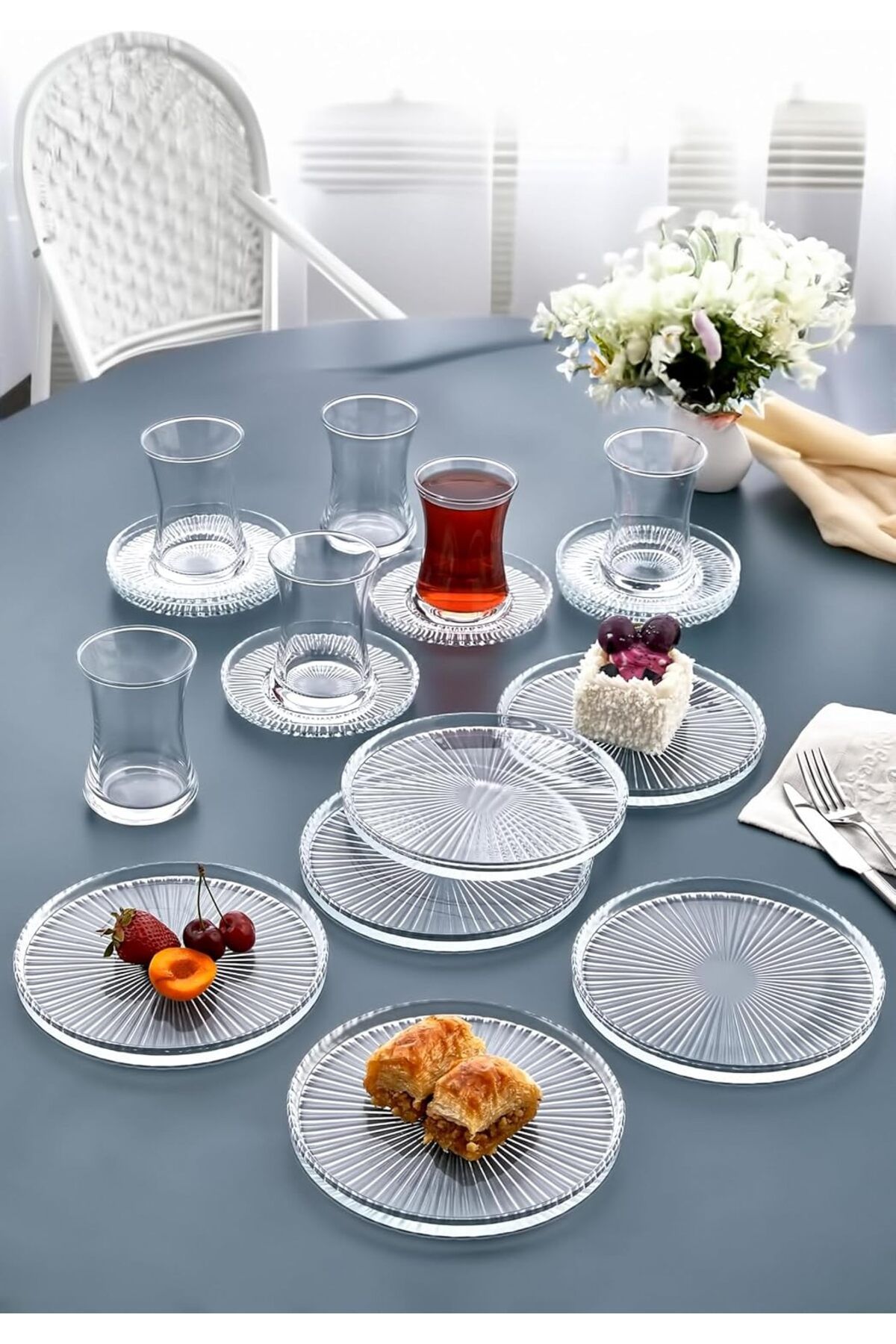 STOREMAX nffashopm 18 Parça Çay Seti Takımı - Pasta tabağı, Çay Bardağı, Çay Tabağı - Sade Modern