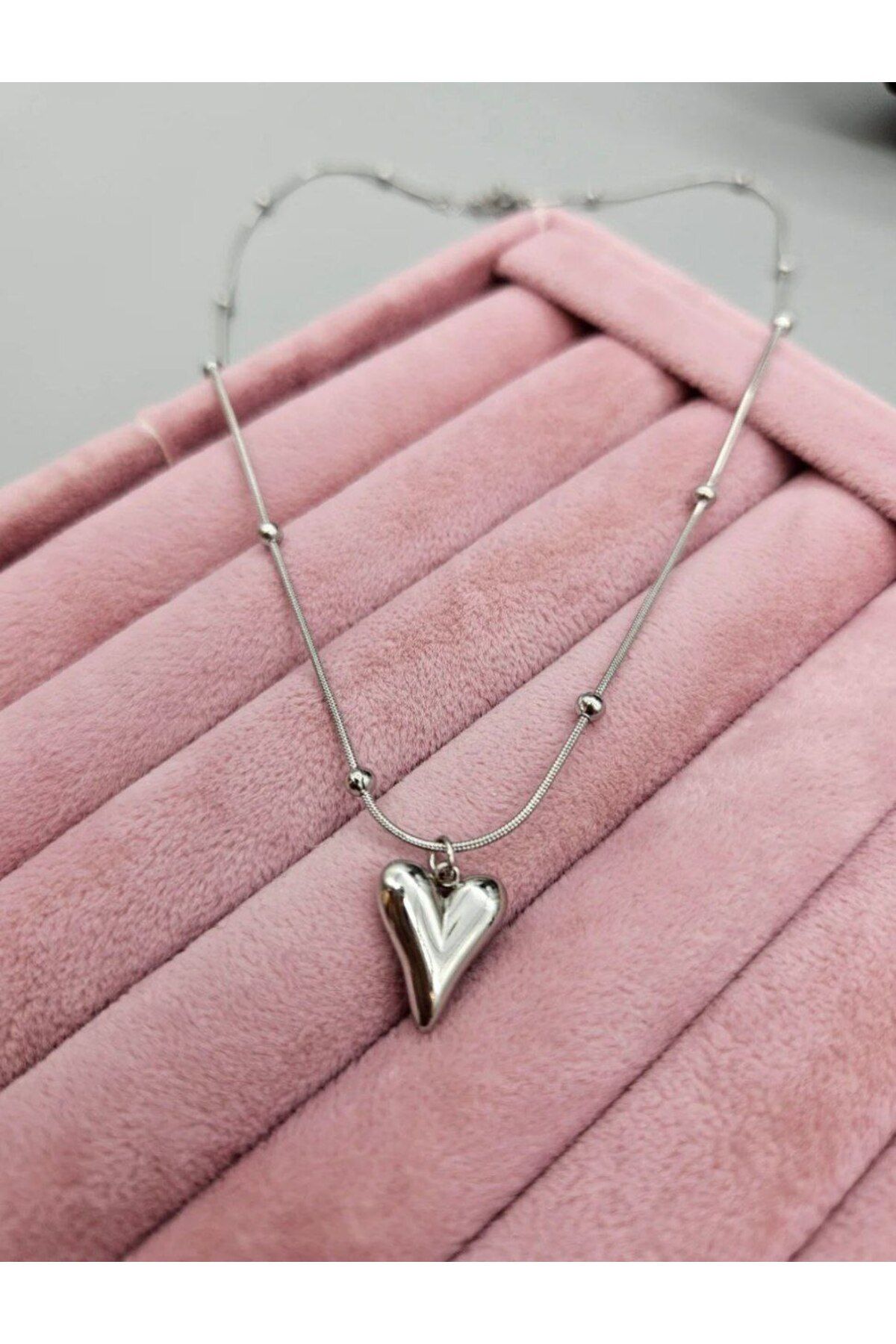 Butik Dorikalı Çelik Kalp Kolye