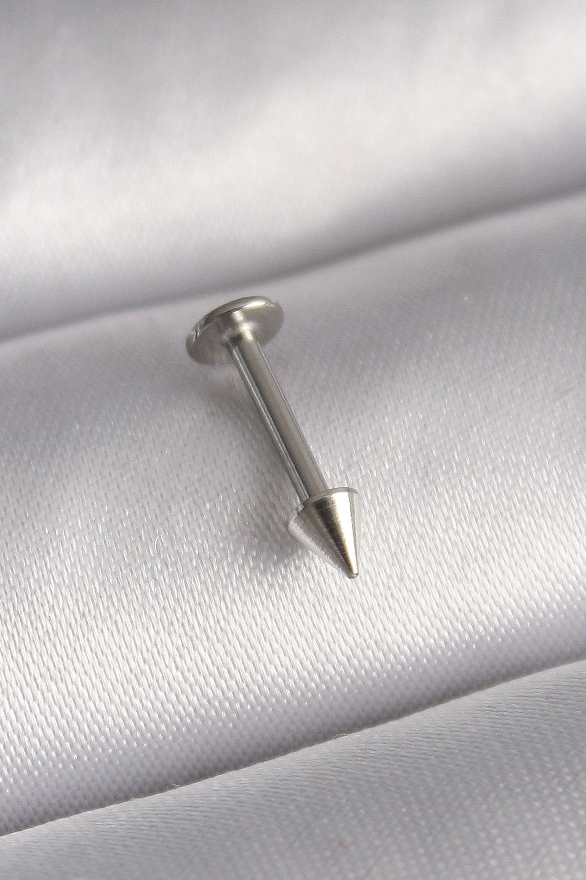 robotrend 316L Çelik Gümüş Renk Çivi Model Piercing