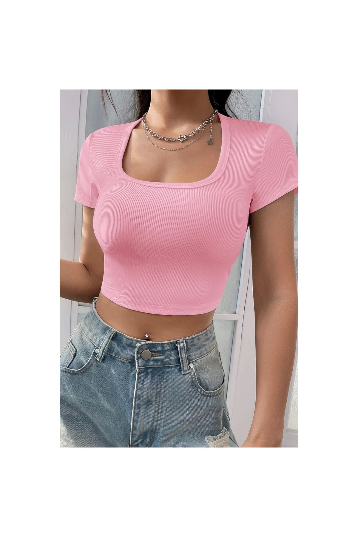 Marsilyan - Kadın Pembe Yarım Kol Düz Yaka Crop Top Bluz