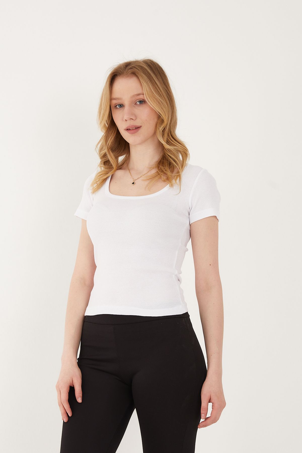 Wearflawless Kadın U Yaka Fitilli Kısa Kol Body Bluz
