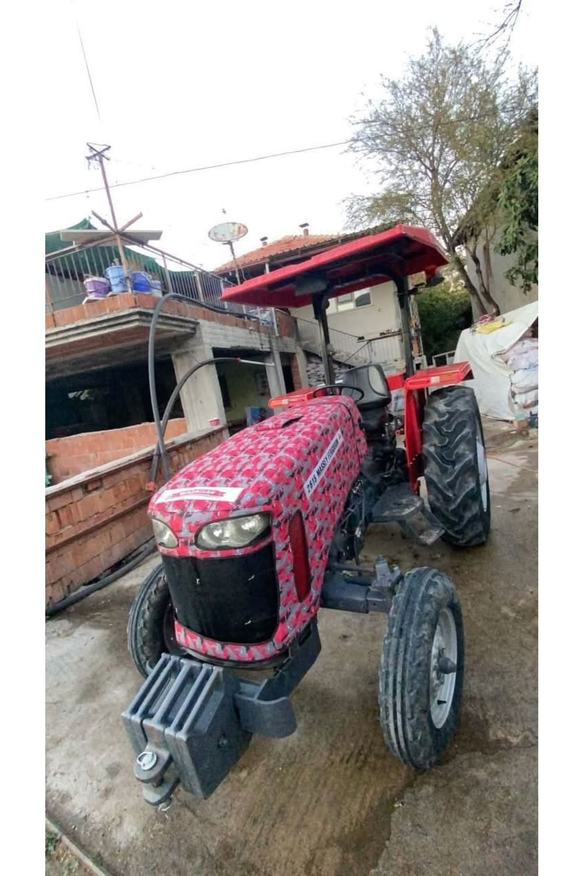 Massey Ferguson Uyumlu Traktör Kılıfı