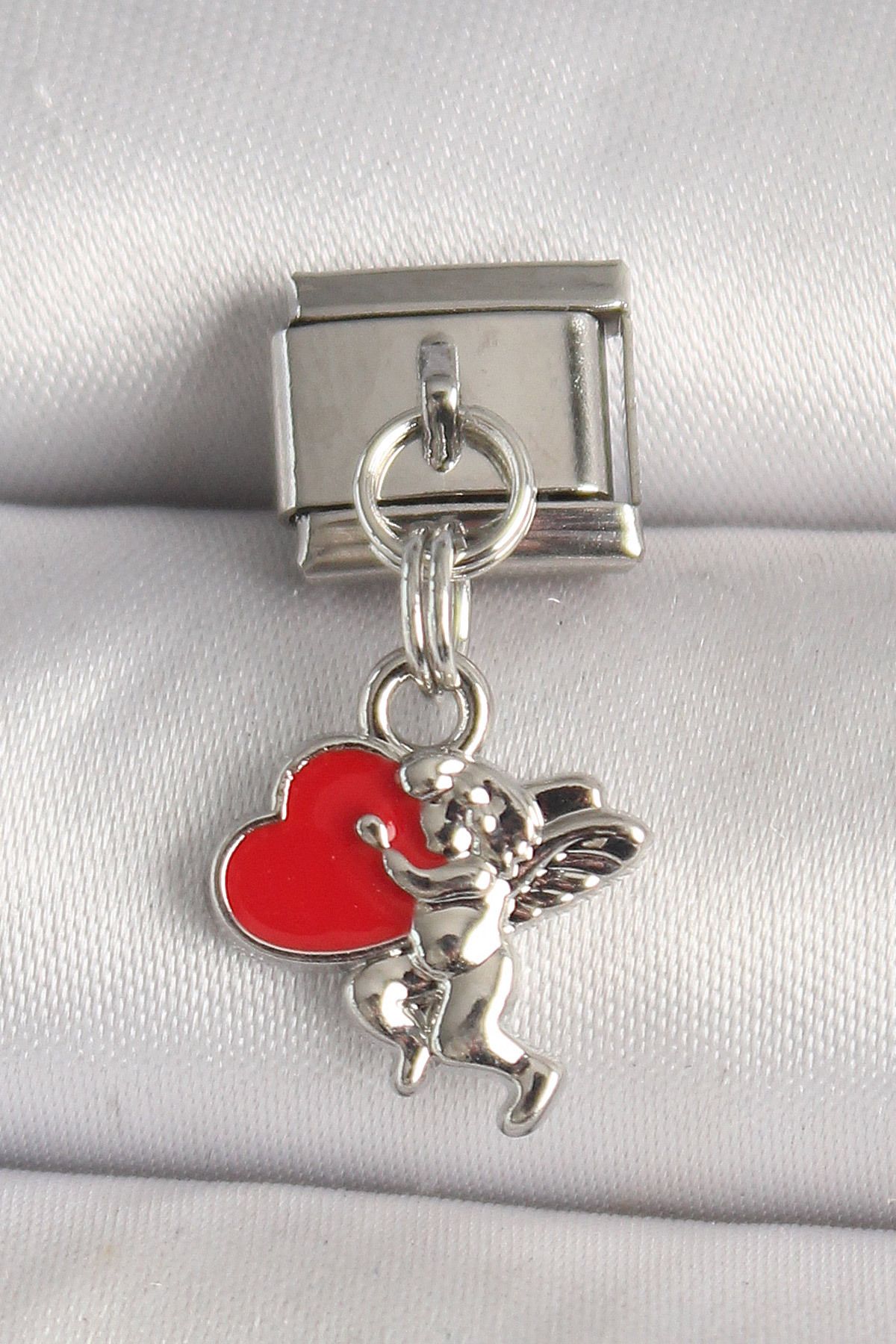 callerrons accessories Gümüş Renk Kırmızı Kalp Eros Model Nomination Charm - EBJ250501W32946