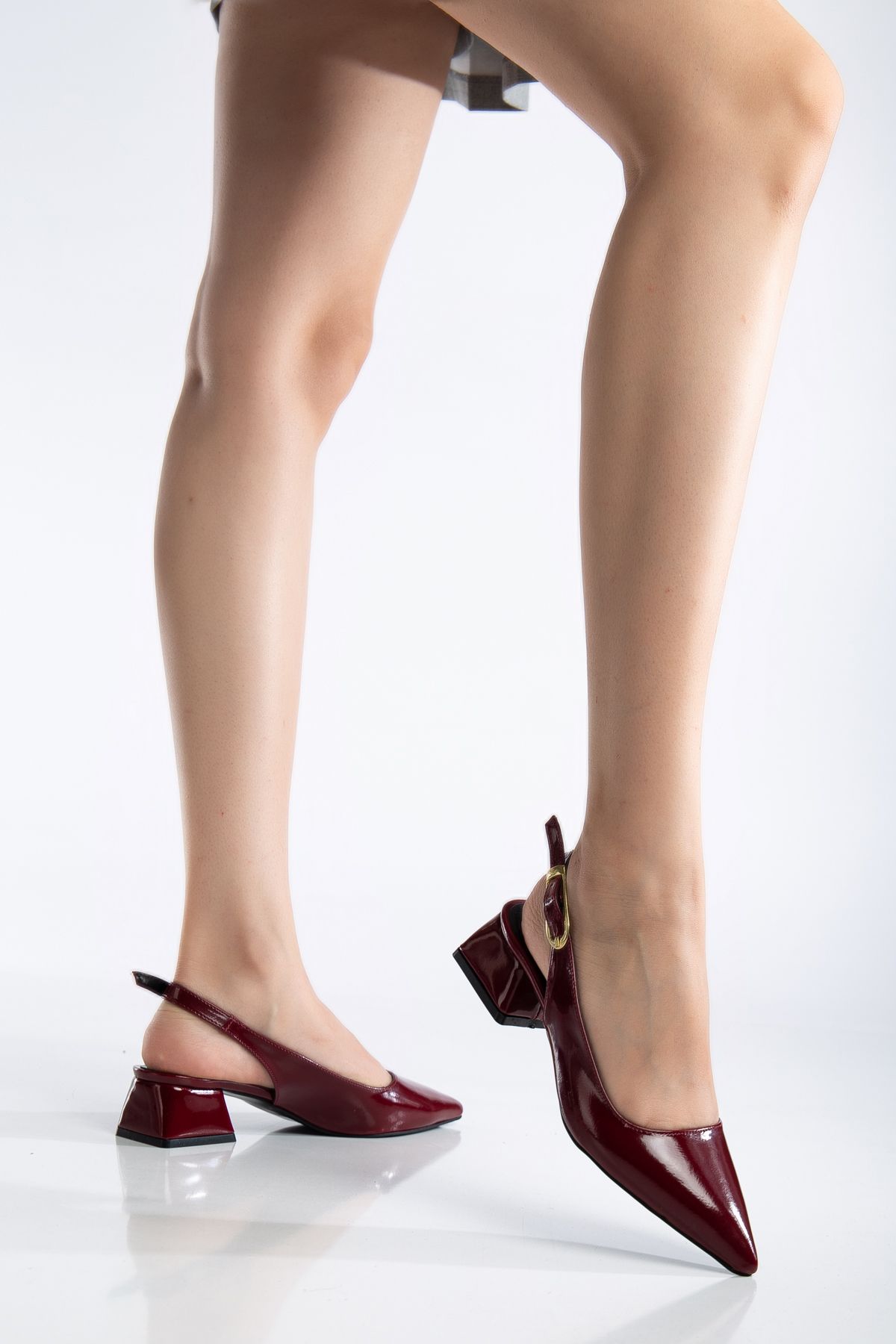 AYENDE MODA Kadın Bordo Rugan Bantlı Yeni Sezon Kısa Topuklu Ayakkabı