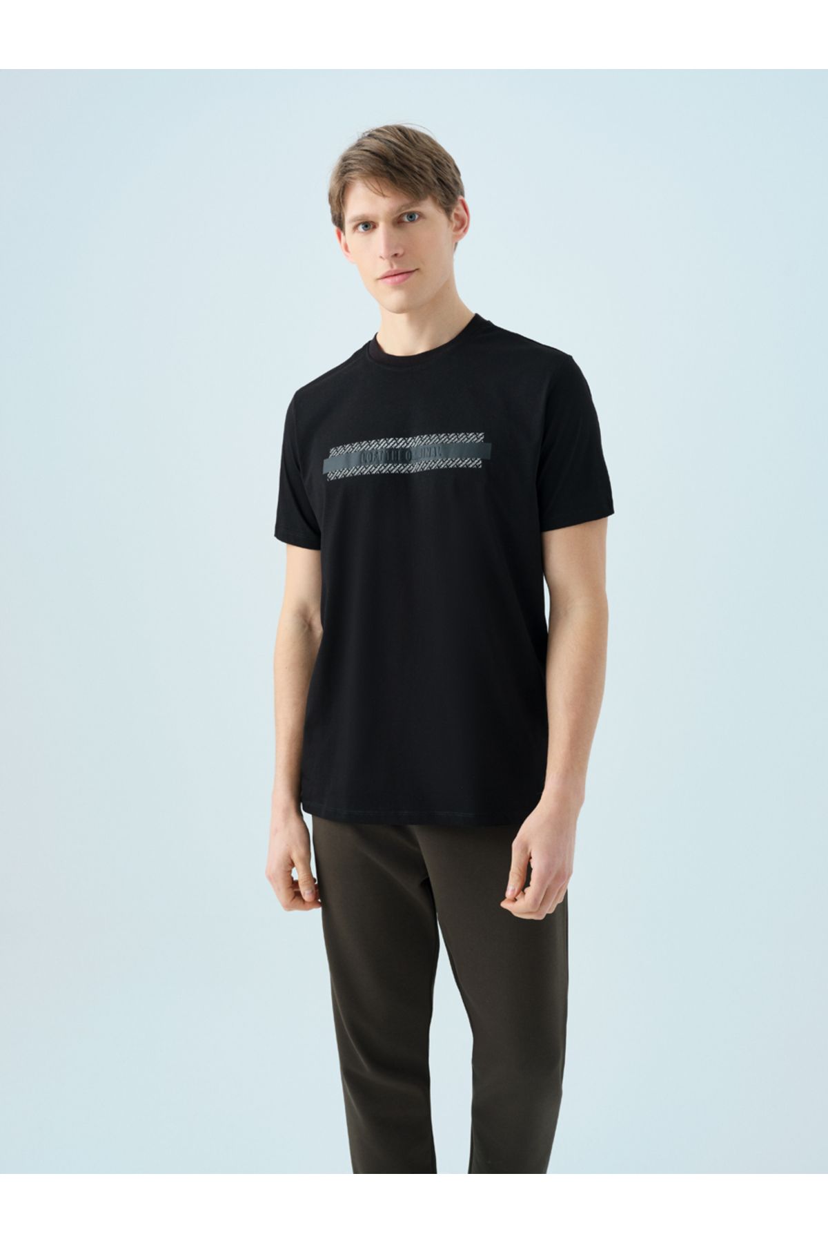 Loft 2038585 Siyah Erkek Premium Kabartma Logolu Regular Fit Bisiklet Yaka T-Shirt