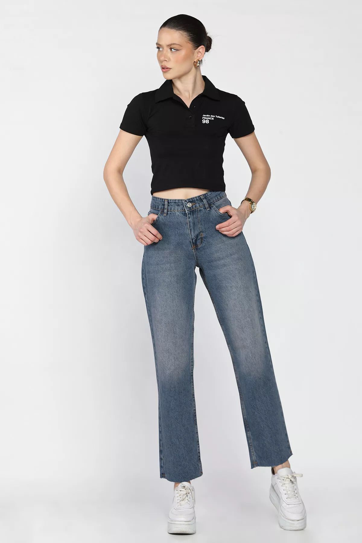 GÜLSELİ Mavi Kadın Kesik Paça Mom Jean Kot Pantolon