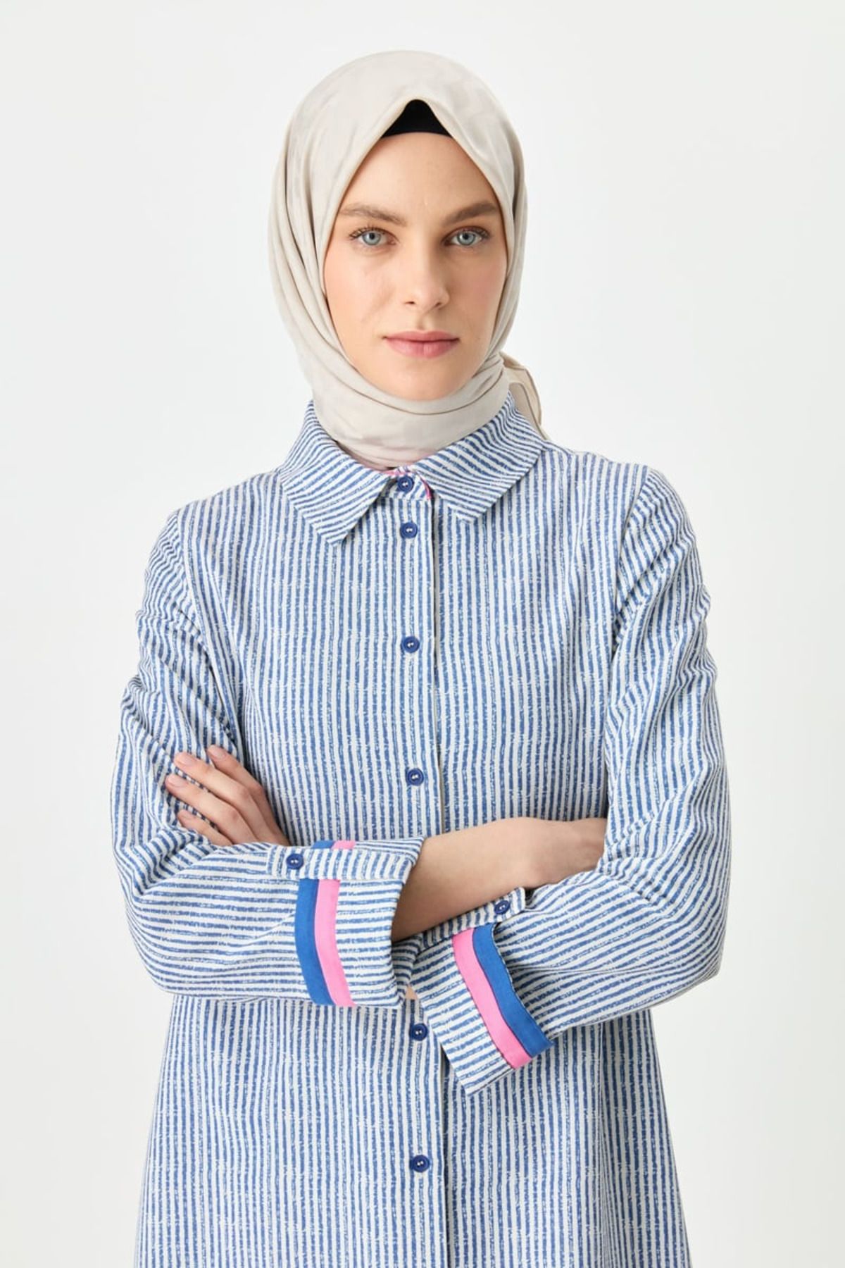 Nihan Gömlek Yaka Çizgili Tunik