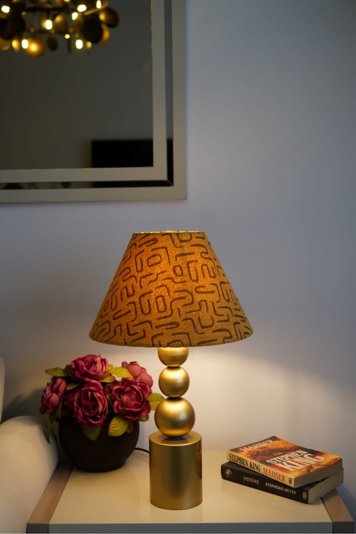 retro home design Özel Eskitme Ayaklı Kadife Kumaş Konik Labirent Desenli Dekoratif Abajur Yatak Odası Salon