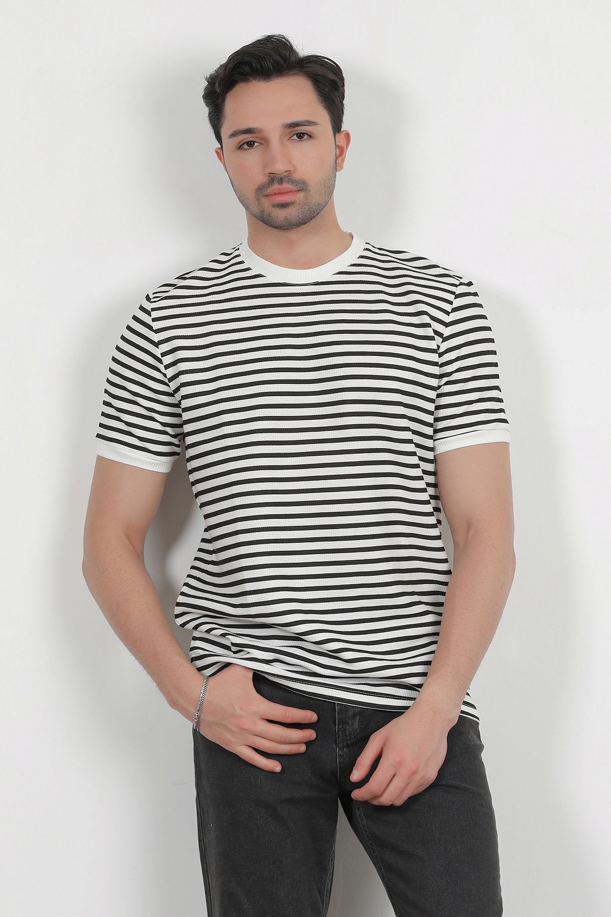 JB John Borners Erkek Bisiklet Yaka Kısa Kol Çizgili T-Shirt Siyah - 3004