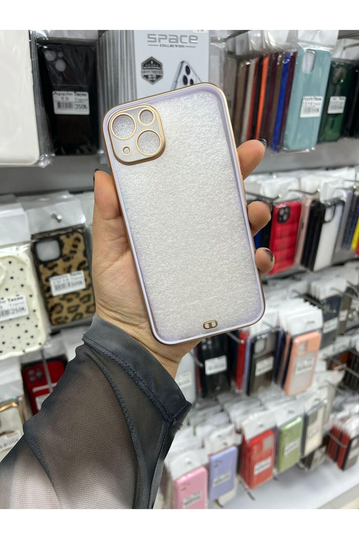 TECNOTREND Apple iPhone 13 buzlu clered silikon kılıf