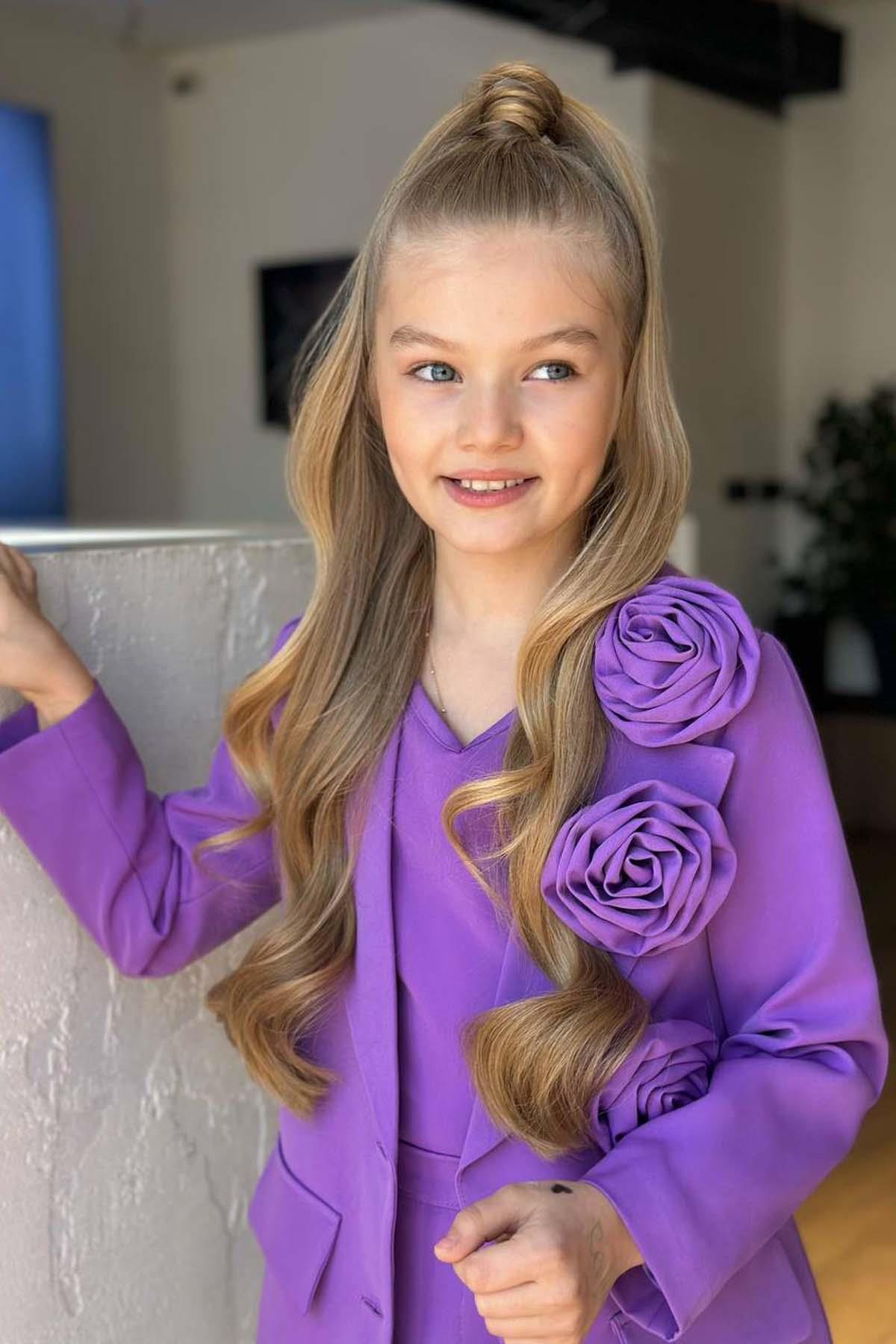 Riccotarz-Girl's Gold Buttoned and Rose Brooch Blazer Jacket Suspender Combed Cotton Blouse Purple Shorts Suit 4