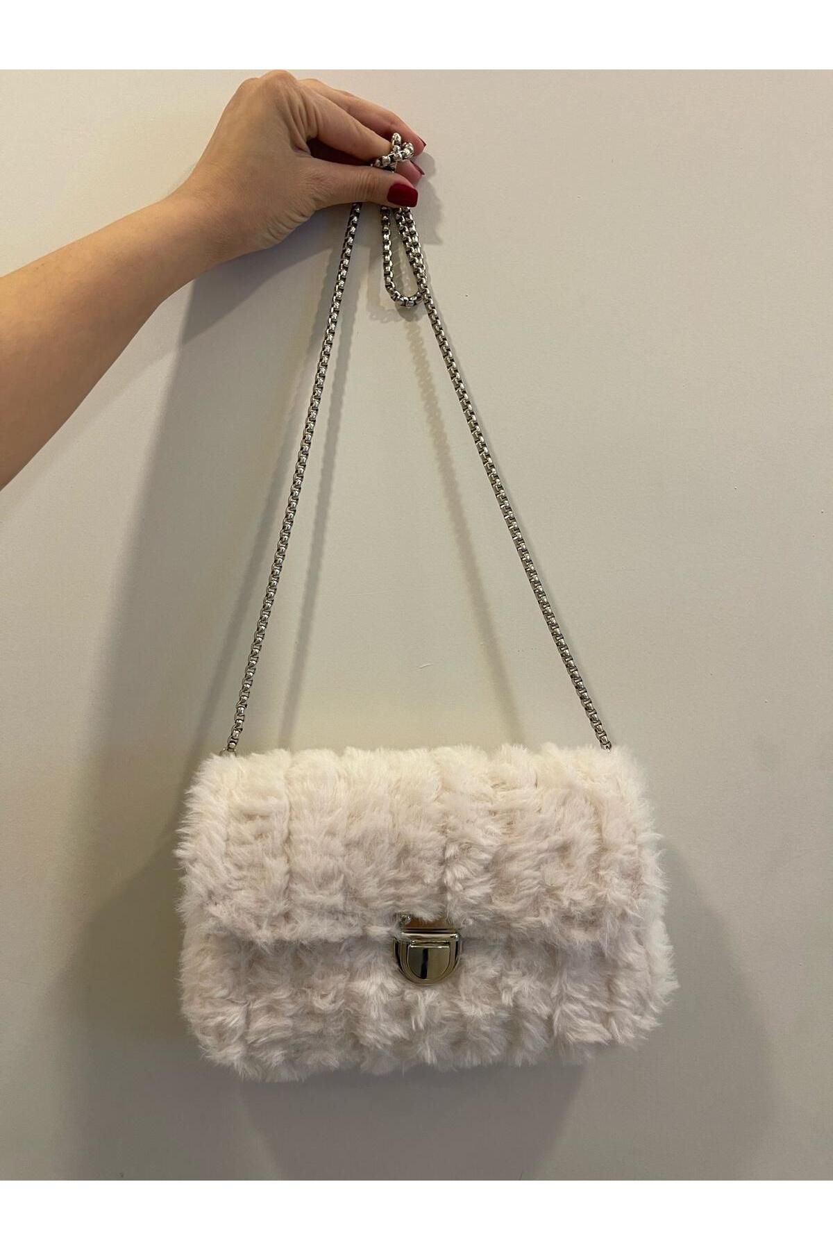 Matmazel Bags Kanvas Üstüne Kürklü İp İşlemeli Çanta Beyaz