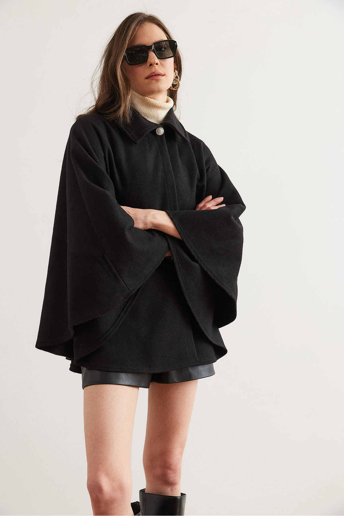 Olalook-Schwarzer Damen-Poncho-Cardigan aus Kaschmir mit Gürtel HRK- 19000339 4