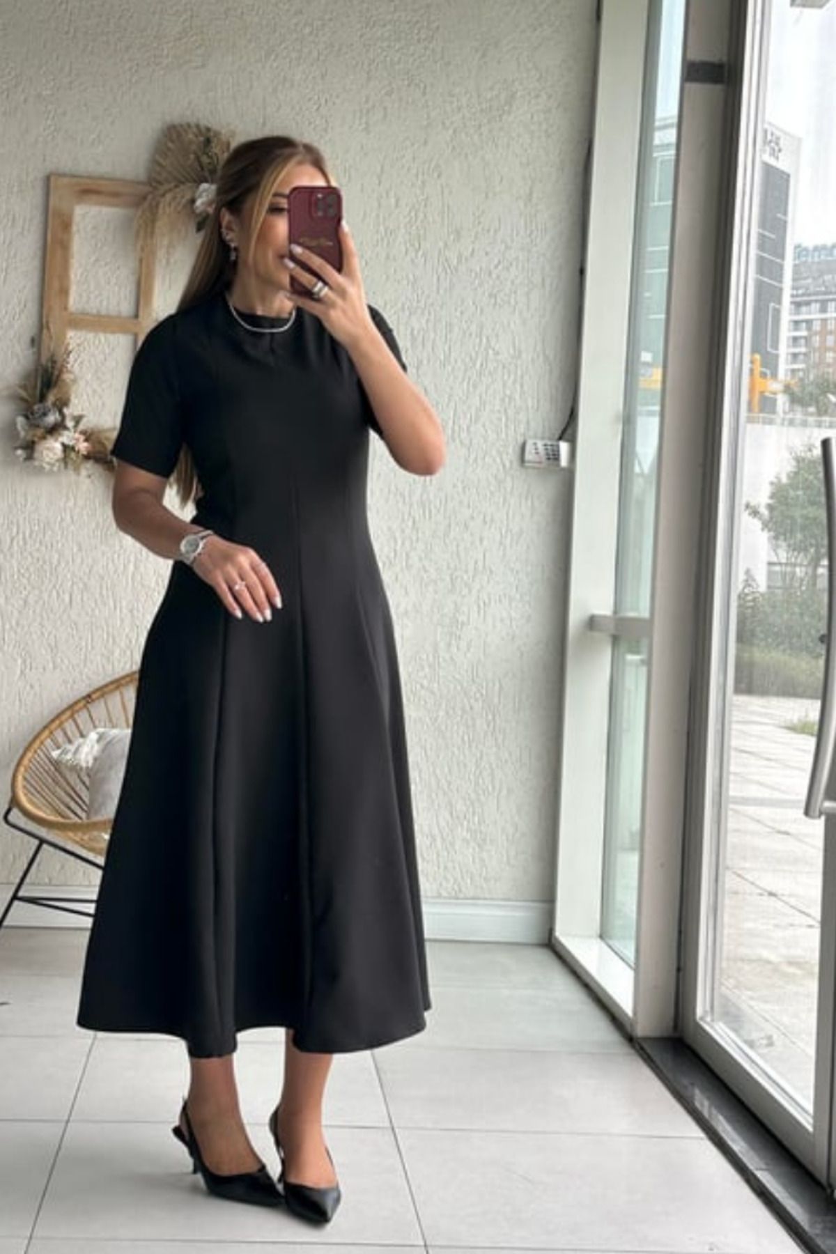 Kokosh moda Kadın Kısa Kollu Bisiklet Yaka Midi Boy Krep Elbise