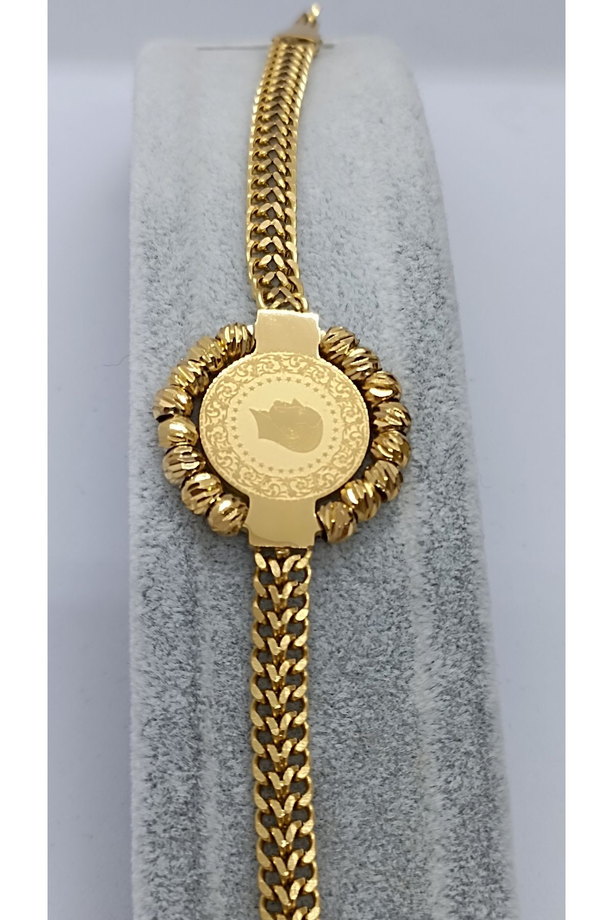 NETİCE ÖYLEK Çeyrekli Bileklik (Gold)
