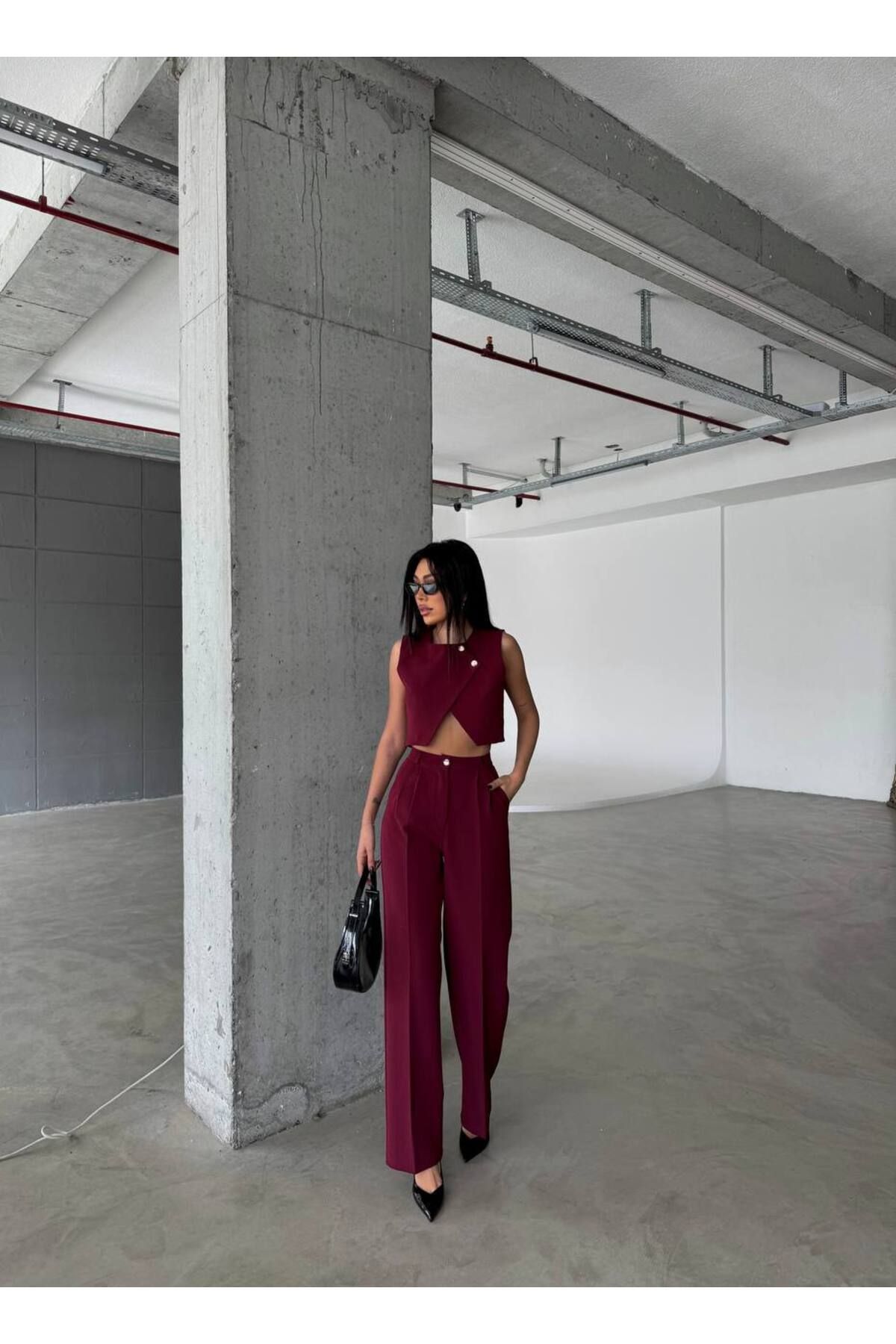Castivo Fashion Asimetrik Düğme Detaylı Crop Yelekli Yüksek Bel Palazzo Takım