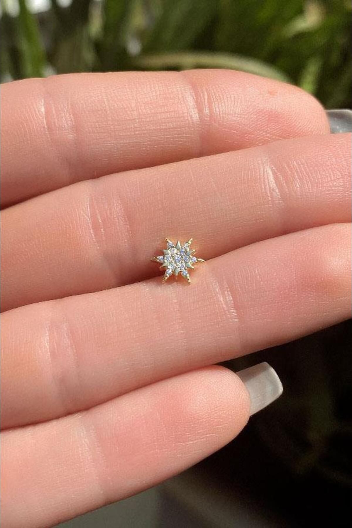 Spossy Silver Jewelry Yıldız Piercing Küpe