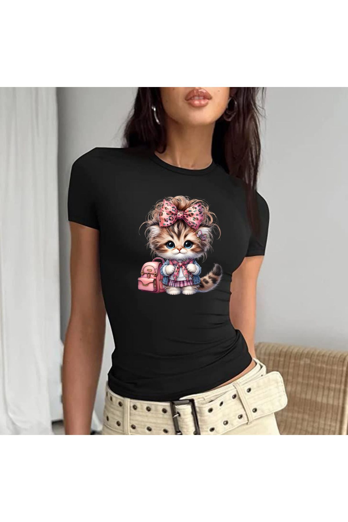 JadenJoy Pembe Fiyonklu Kedicik Figürlü Beyaz Baby Tee Crop
