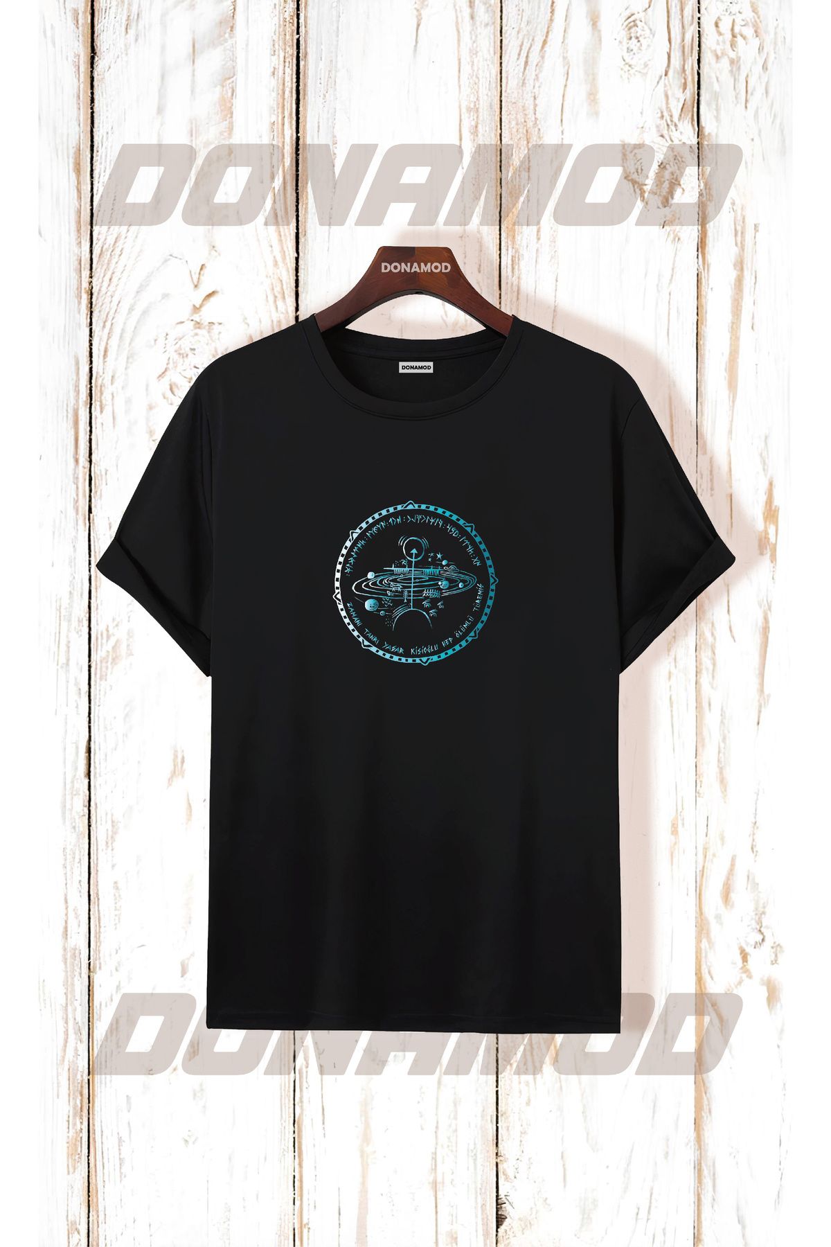 donamod Siyah Beyaz Türk Göktürkçe Alfabe Eski Türkçe Kurt Osmanlı Kökbörü Bozkurt Atatürk Tişört T shirt