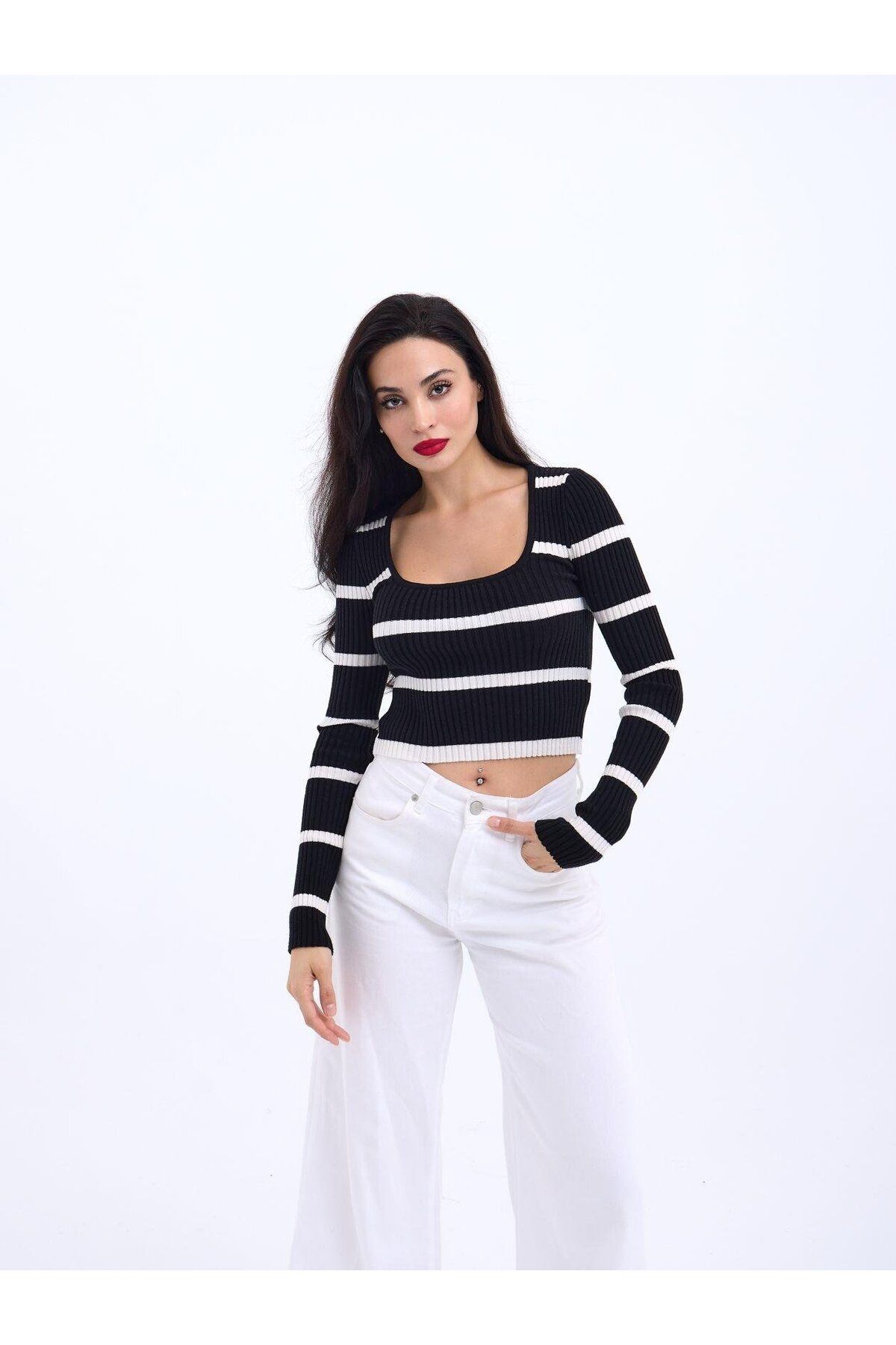 anizmir 42221 TRİKO ÇİZGİLİ FİTİLLİ CROP-SİYAH-EKRU