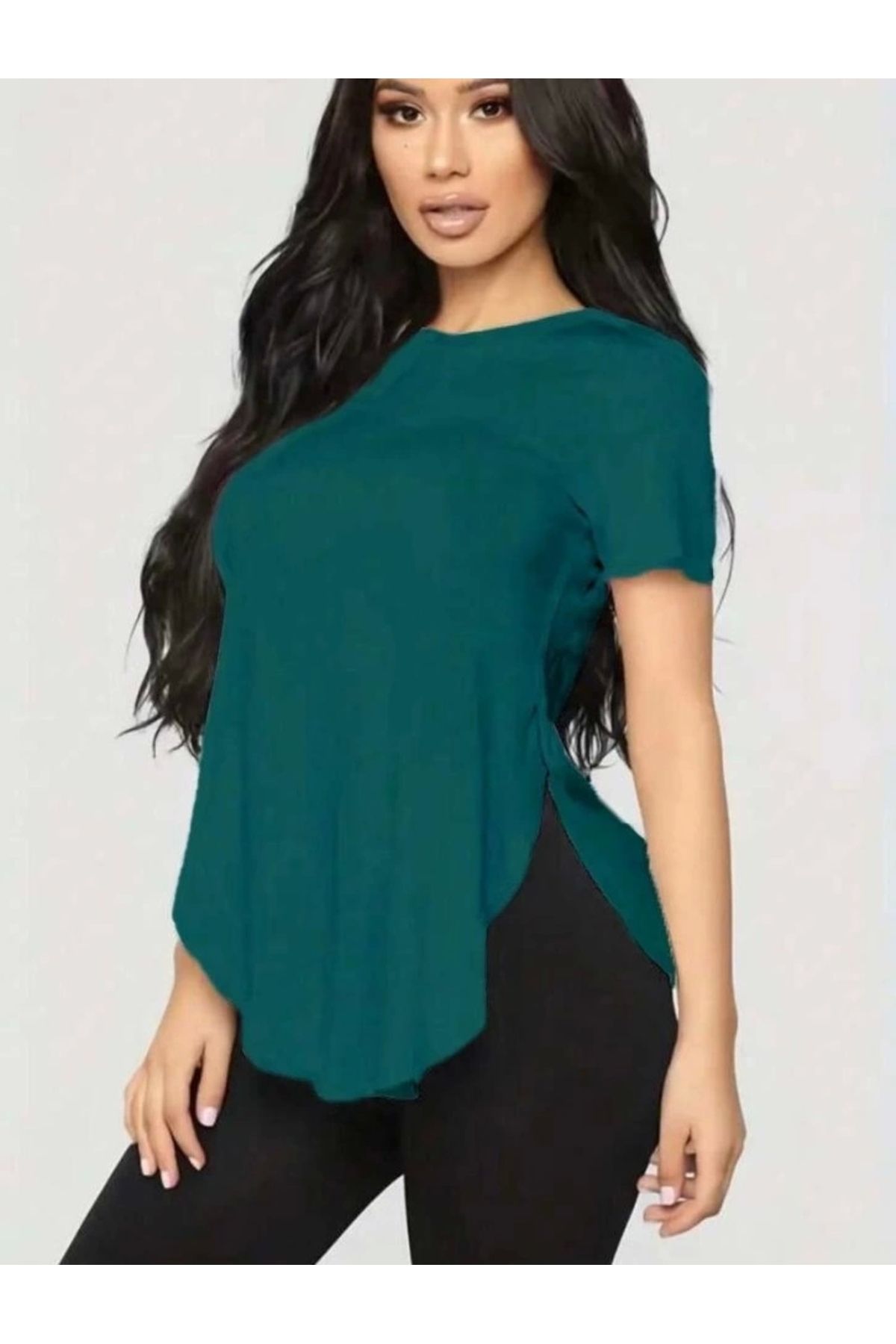 Butik Kadın Türlü Viskon Kumaş Yırtmaç Detaylı Bluz